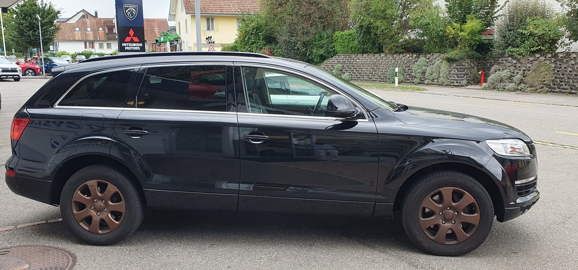 AUDI Q7 3.0 TDI quattro-image-2