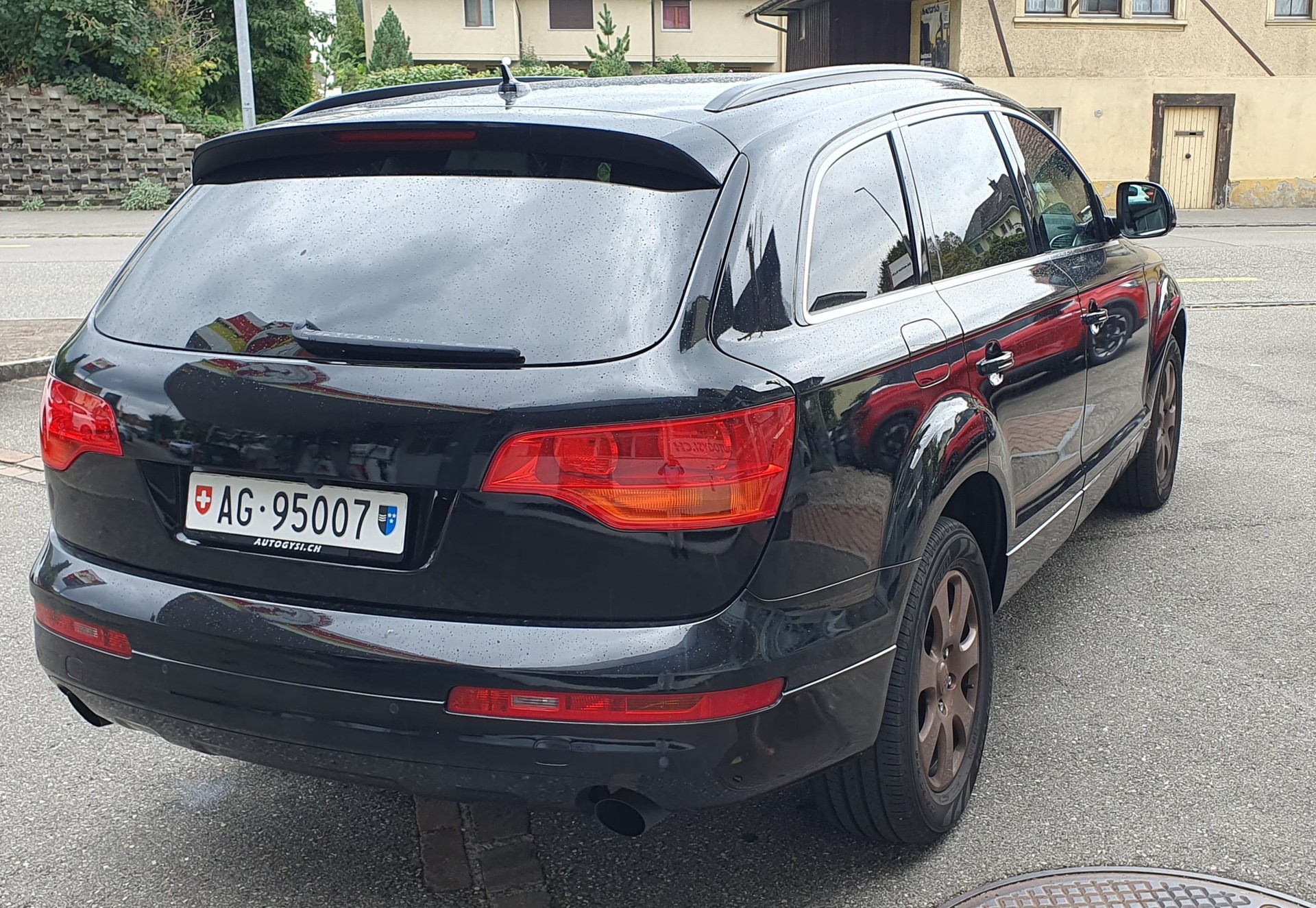 AUDI Q7 3.0 TDI quattro-image-10