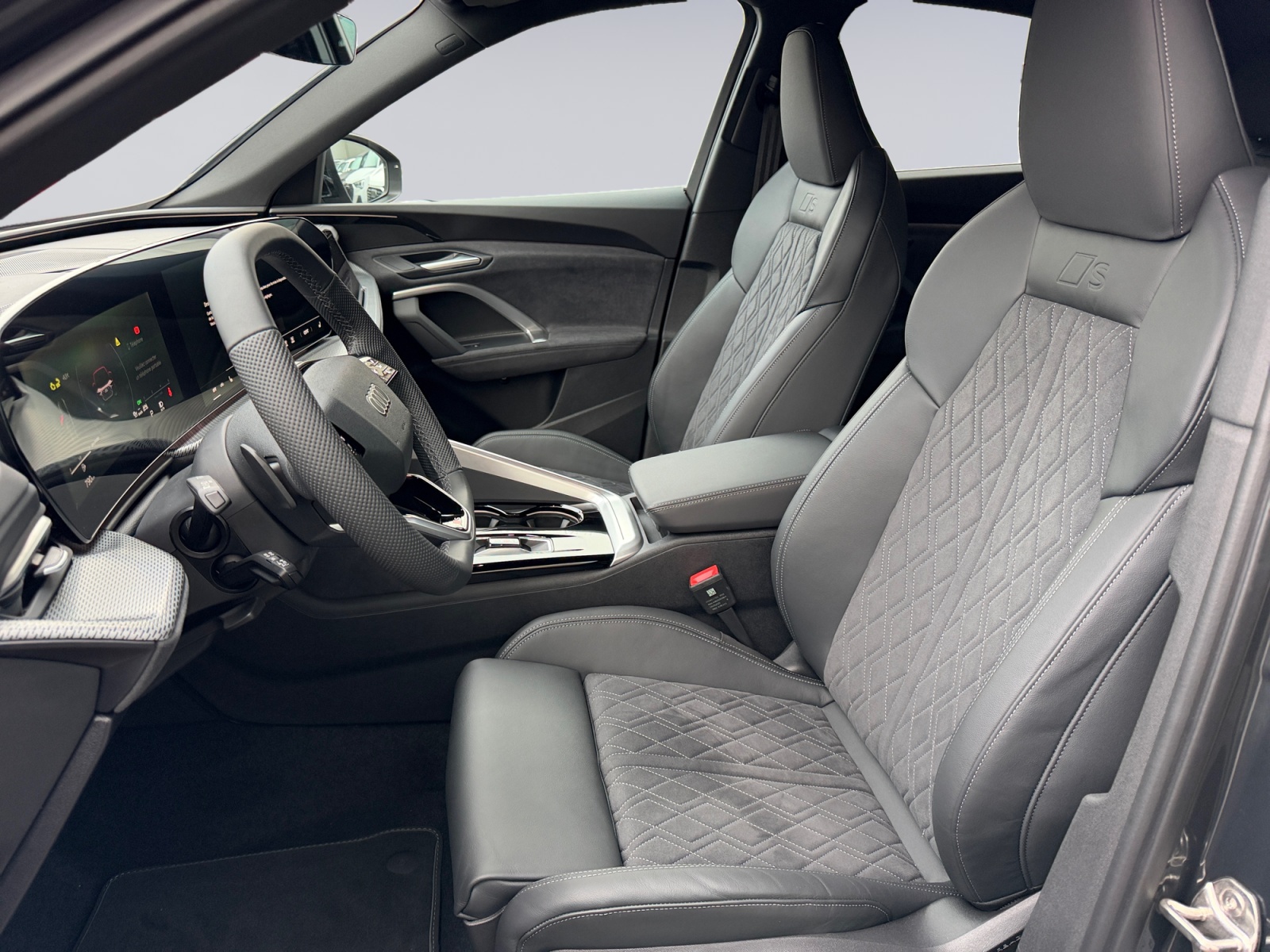 AUDI Q5 Sportback TDI quattro 150 kW S-tronic-image-6
