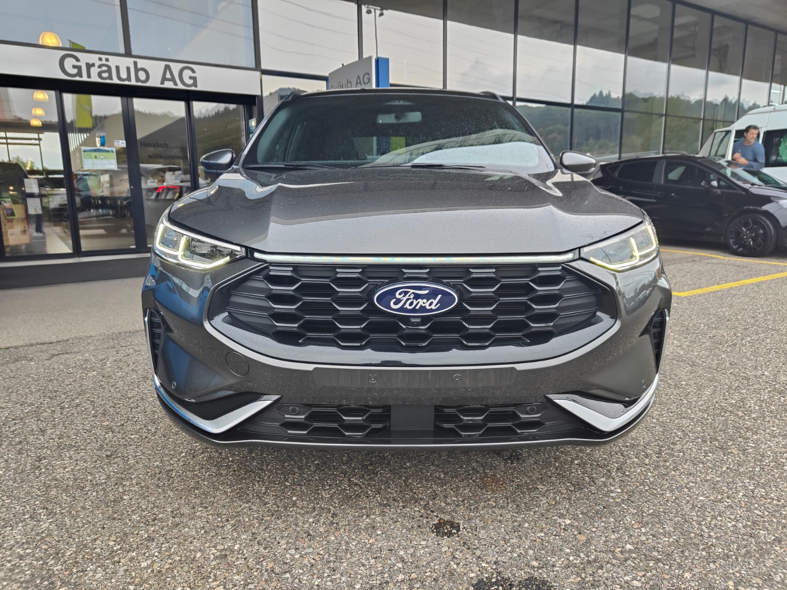 FORD Kuga 1.5 SCTi ST-Line X Automat FWD-image-2