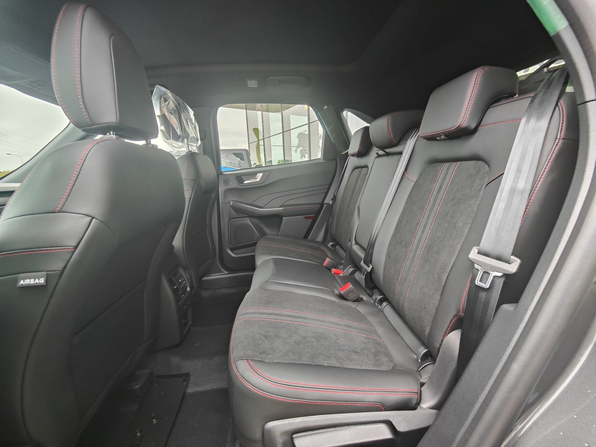 FORD Kuga 1.5 SCTi ST-Line X Automat FWD-image-7