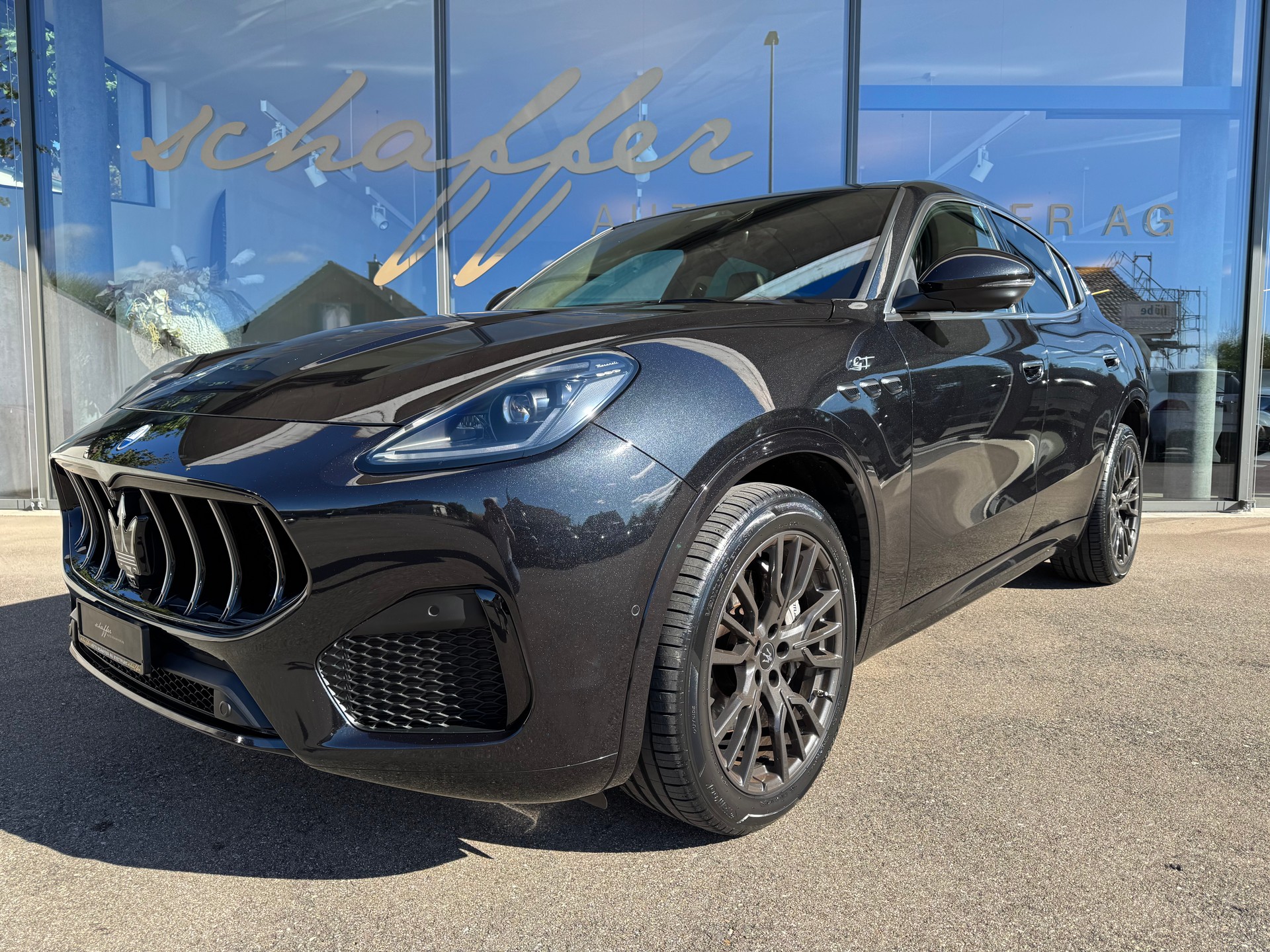 MASERATI Grecale 2.0 MHEV GT Hybrid Automatica-showroom-element-1