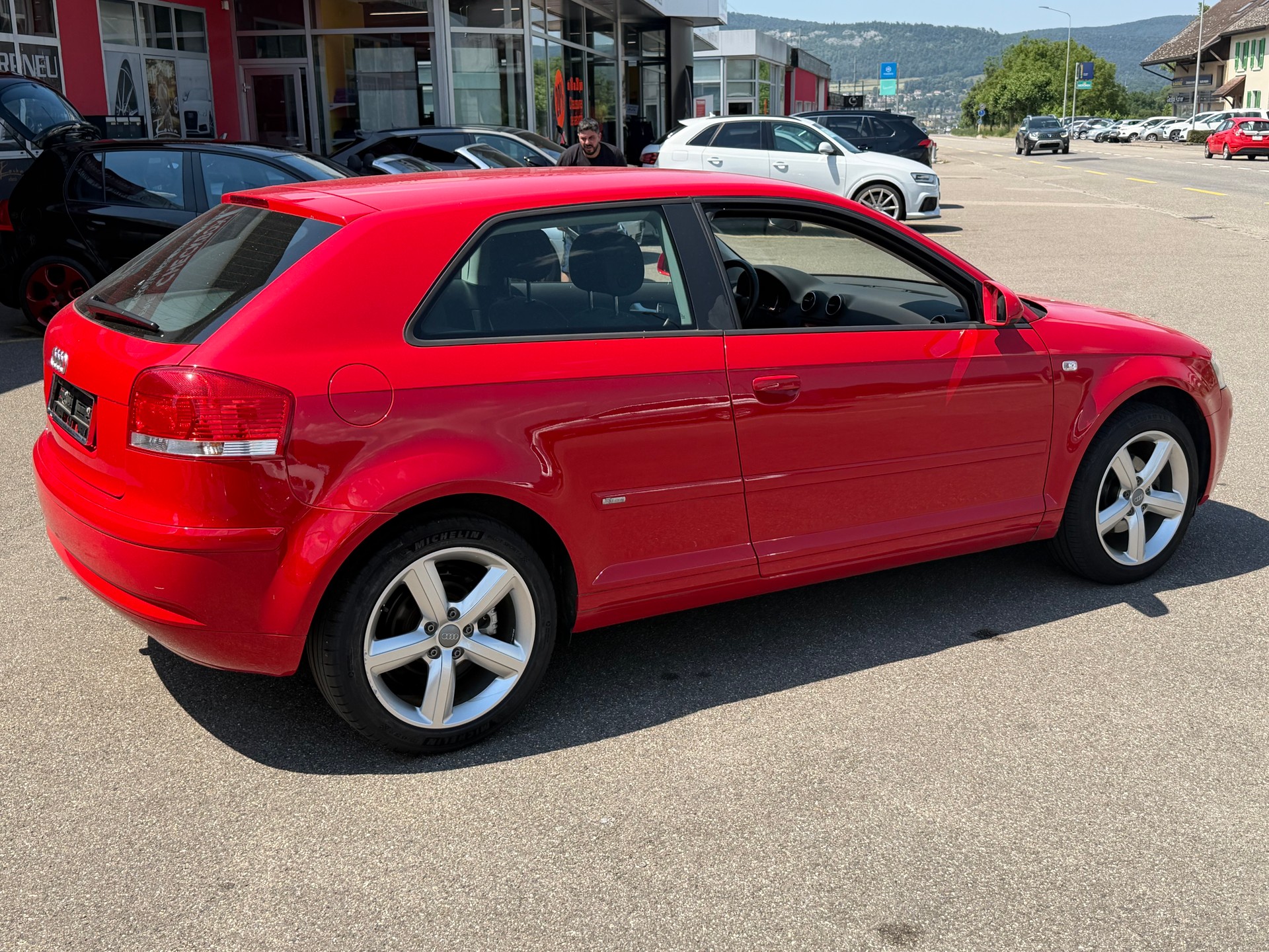 AUDI A3 1.6 Ambiente-image-1