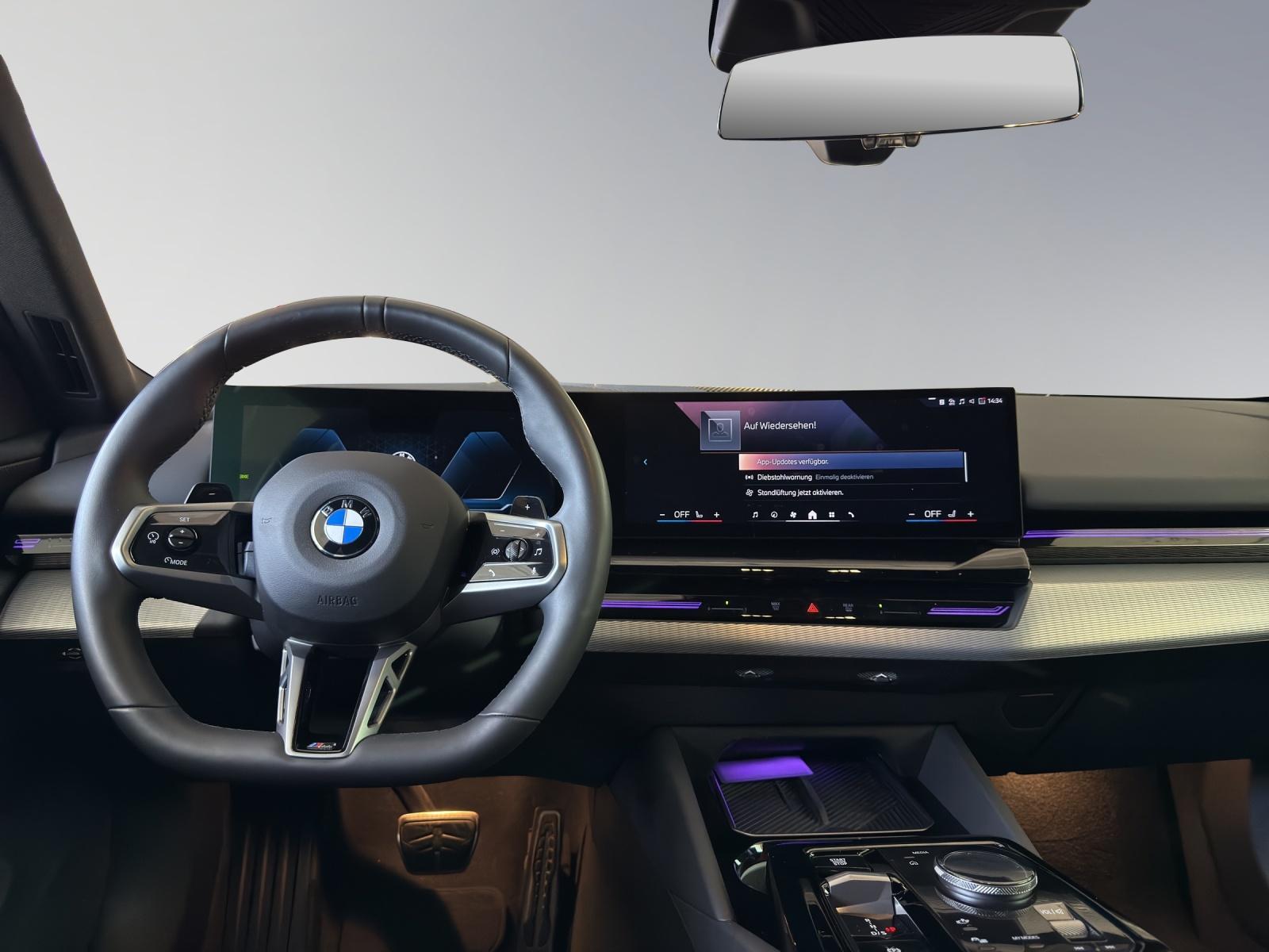 BMW 520d xDrive Touring M Sport-image-8