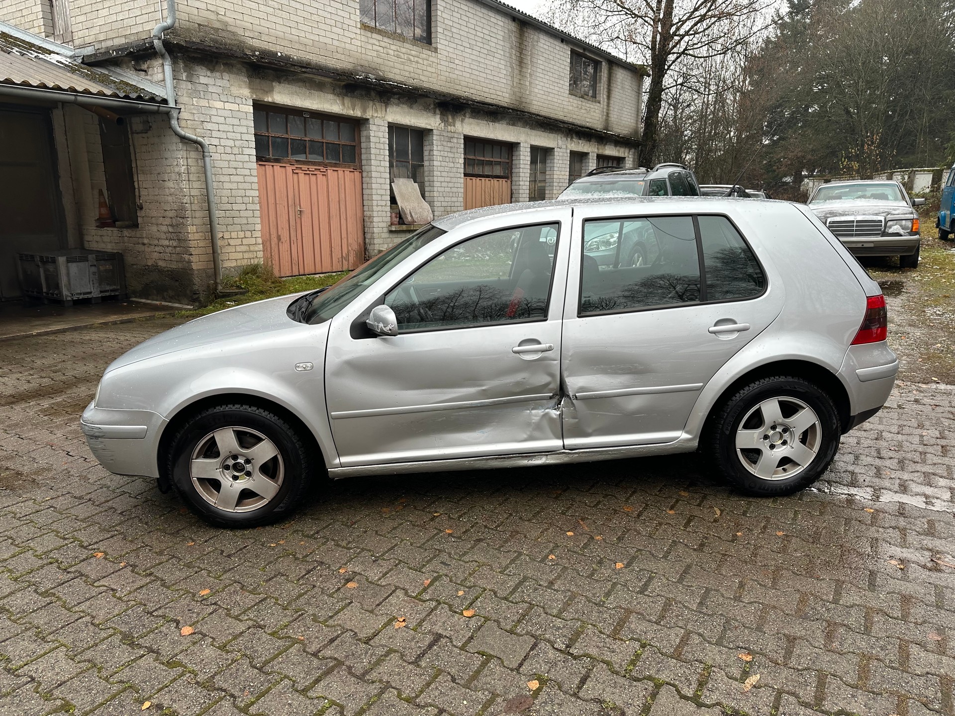 VW Golf 2.0 Comfortline FIXPREIS-image-6
