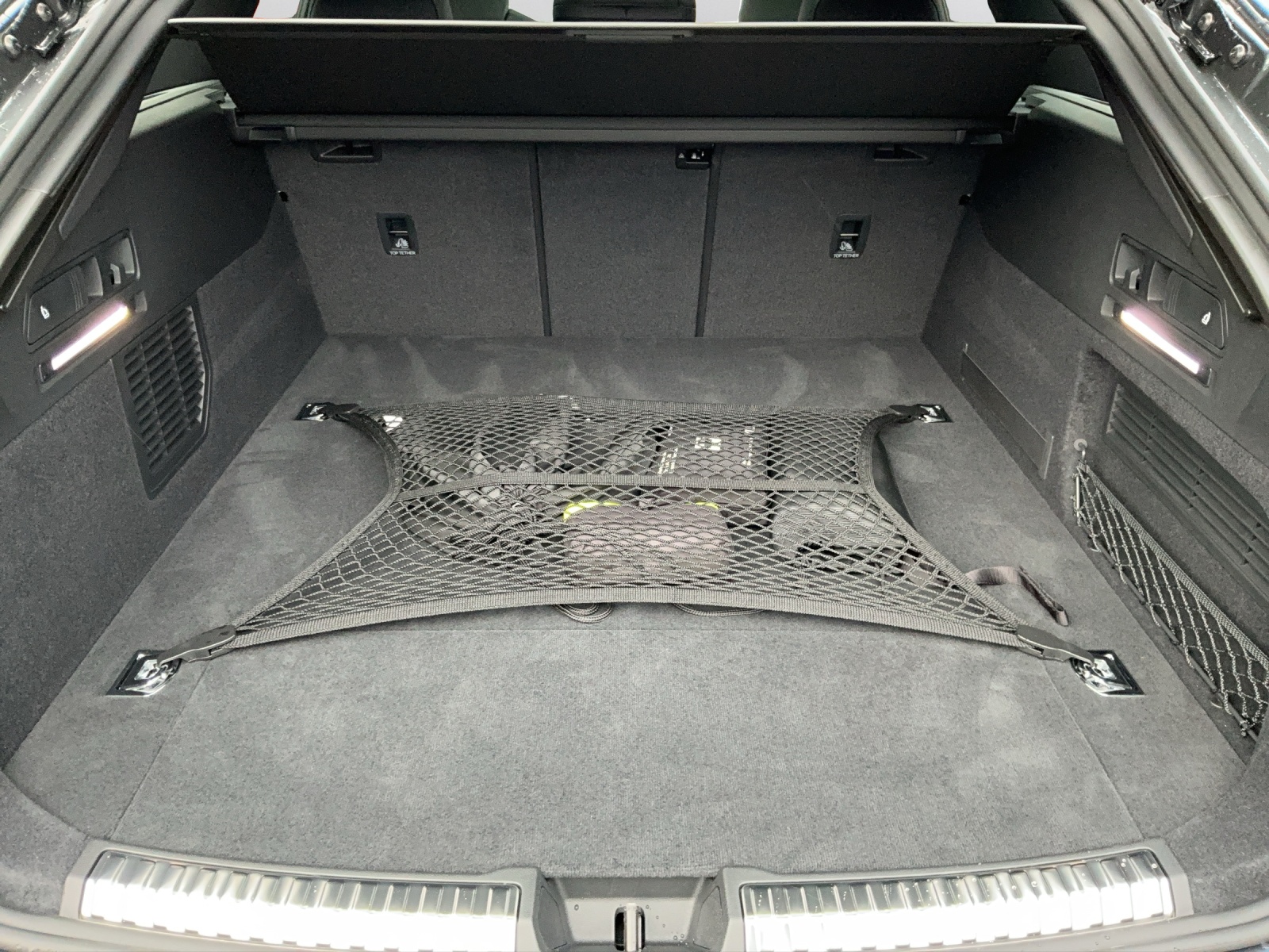 AUDI A6 Avant e-hybrid quattro 220 kW S tronic-image-11