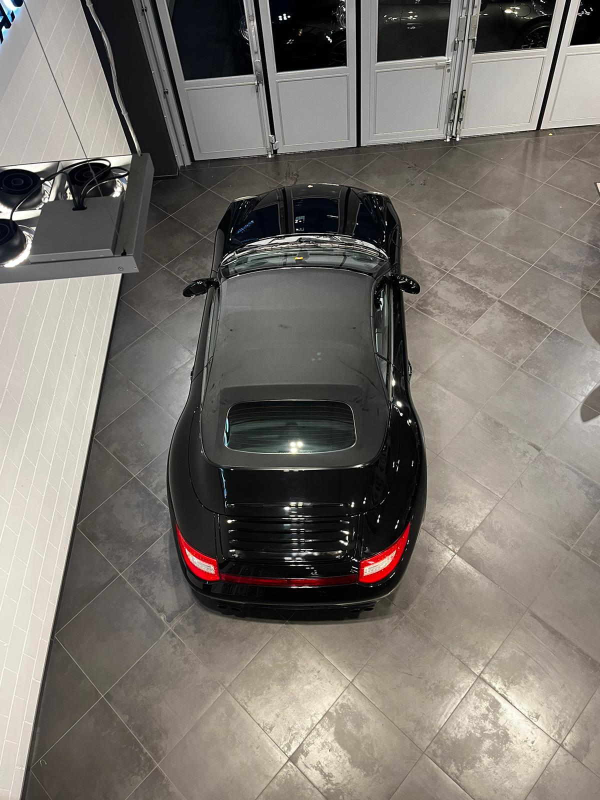 PORSCHE 911 Cabrio Carrera 4 GTS PDK-image-14