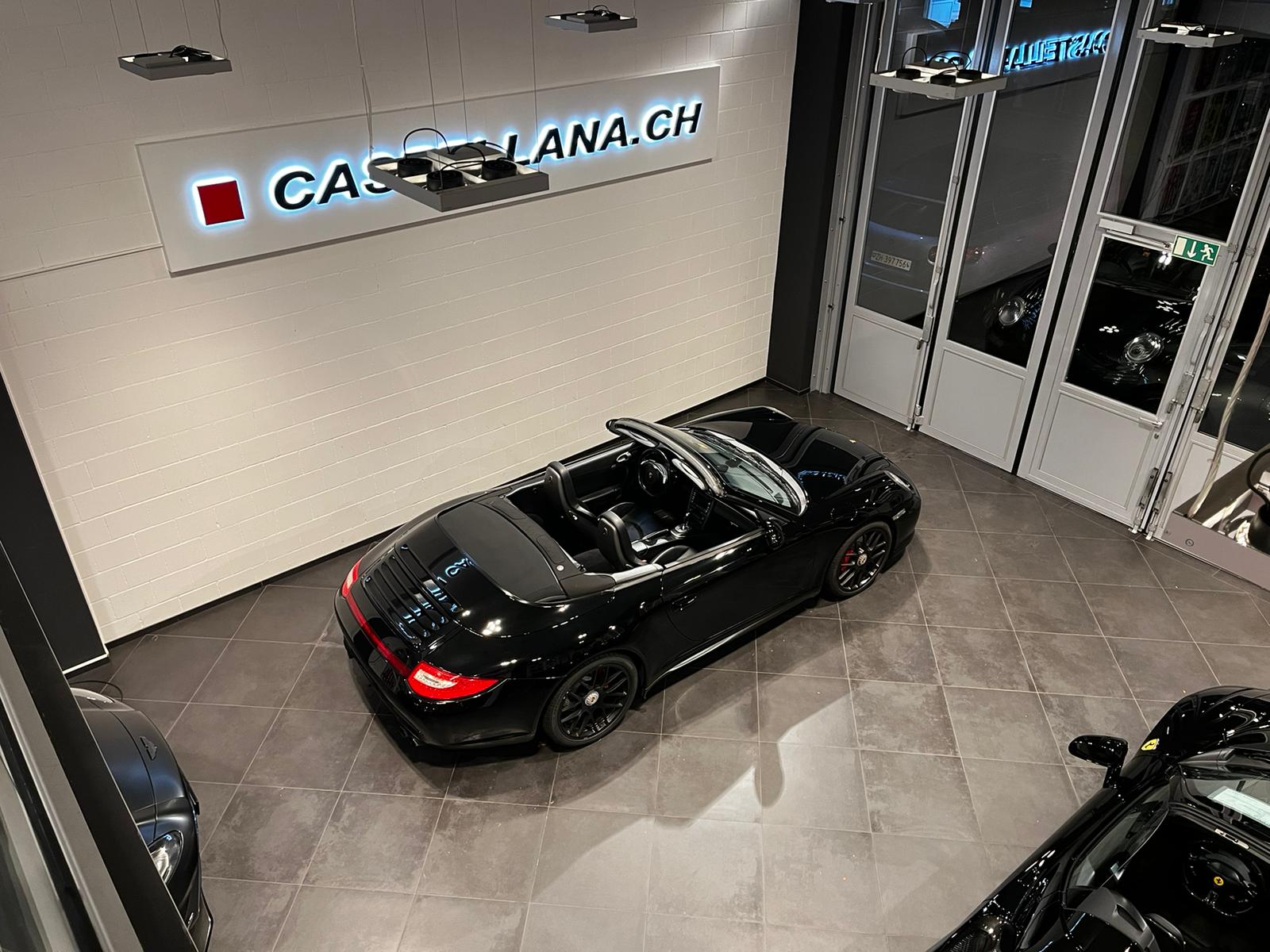 PORSCHE 911 Cabrio Carrera 4 GTS PDK-image-9