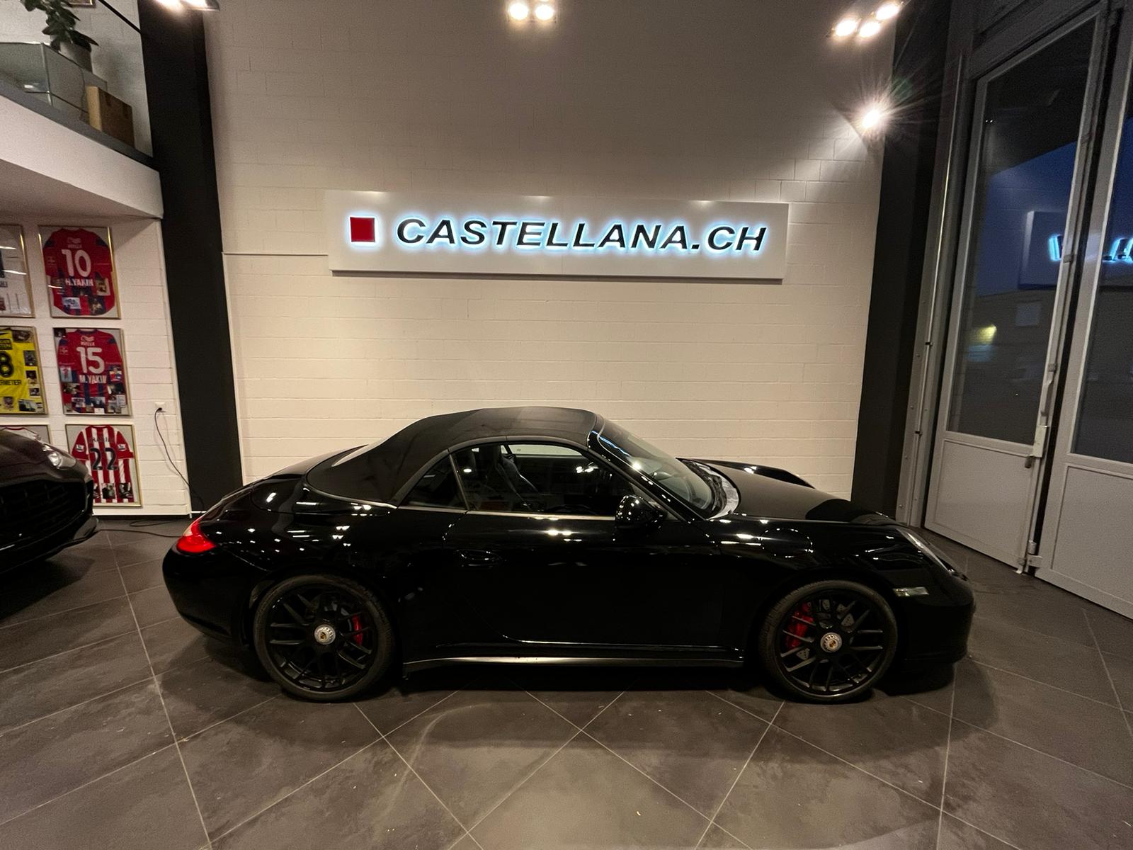 PORSCHE 911 Cabrio Carrera 4 GTS PDK-image-4