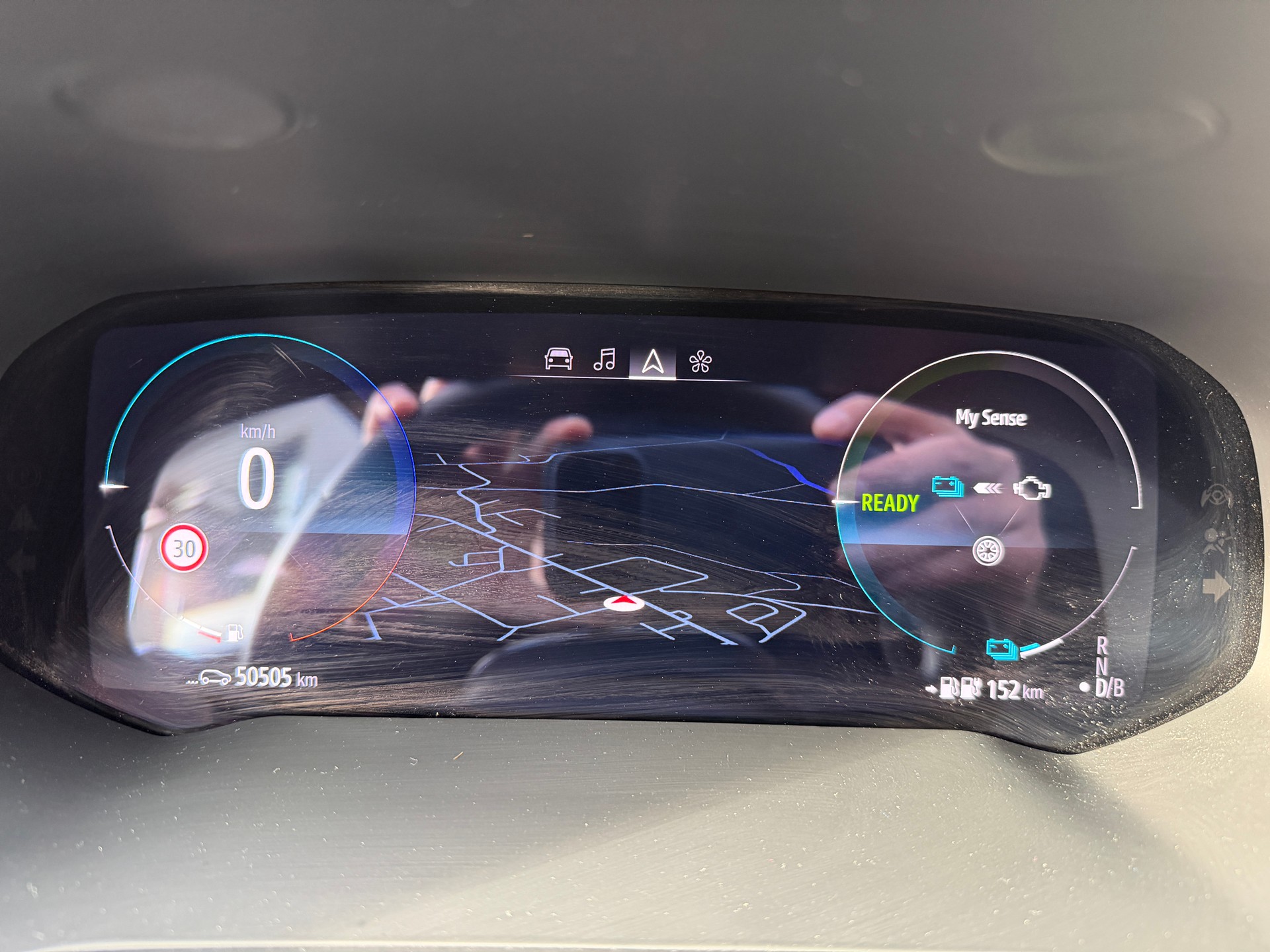 RENAULT Captur 1.6 E-Tech Plug-in Edition One-image-5