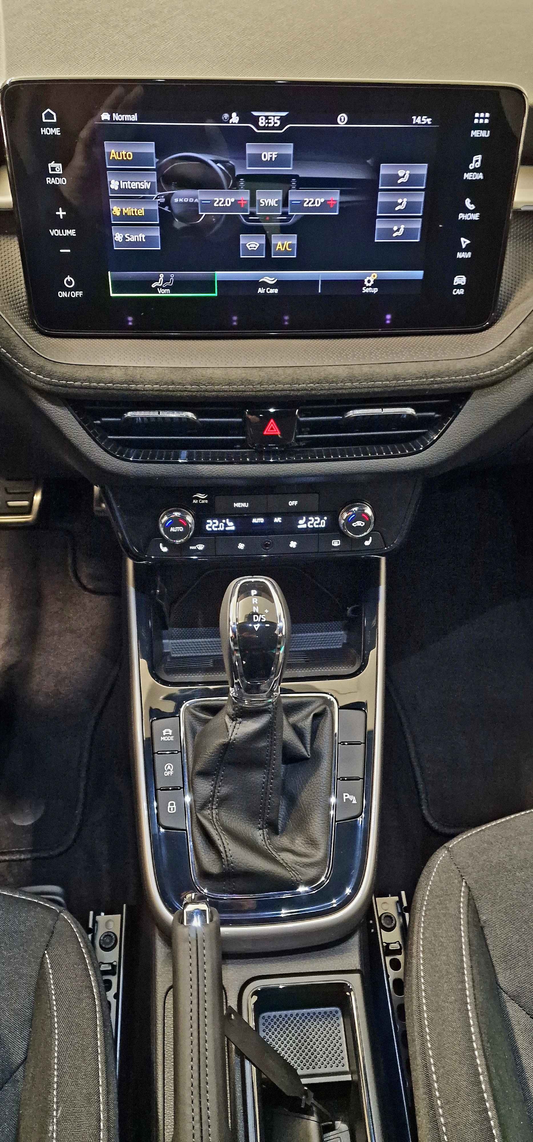 SKODA Fabia 1.0 TSI Dynamic DSG-image-13