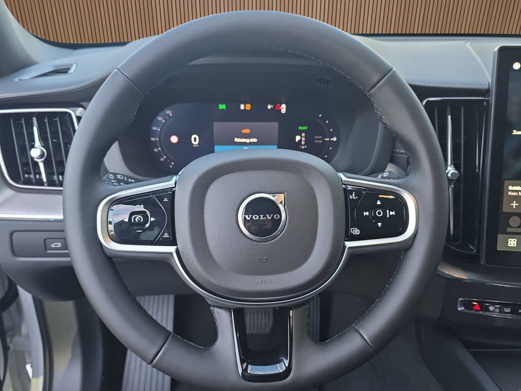VOLVO XC60 2.0 T8 TE Polestar eAWD-image-10