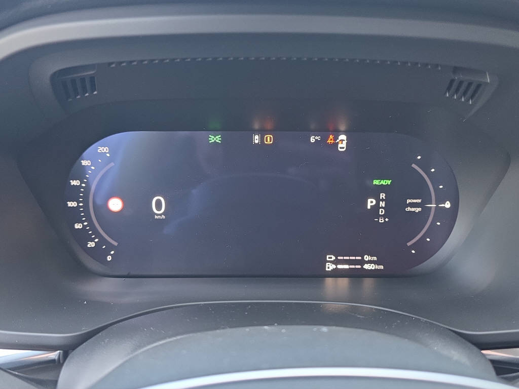 VOLVO XC60 2.0 T8 TE Polestar eAWD-image-11