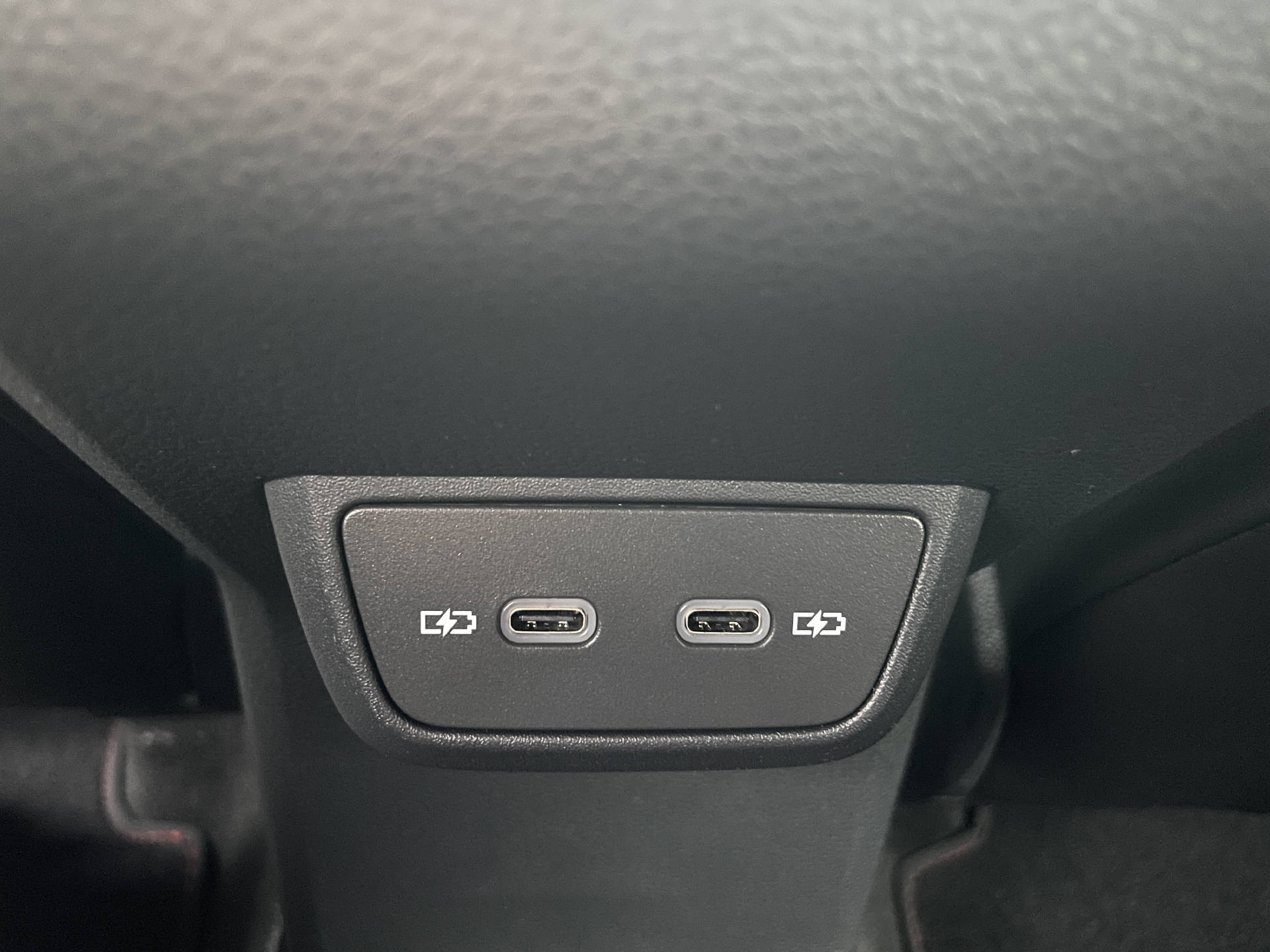 VW Polo 2.0 TSI GTI DSG-image-19