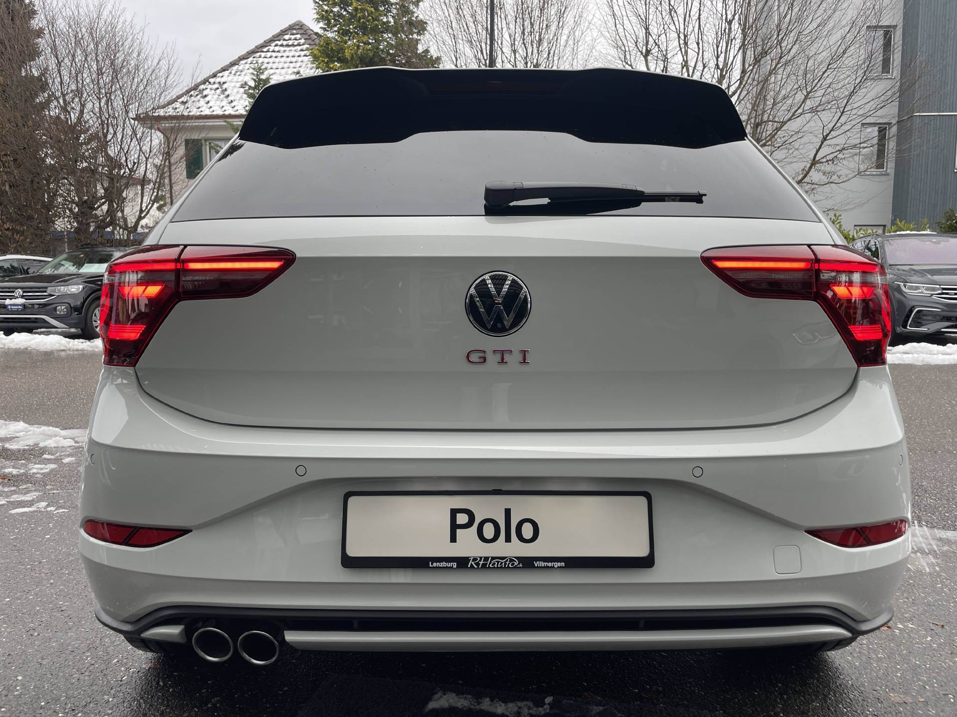 VW Polo 2.0 TSI GTI DSG-image-4