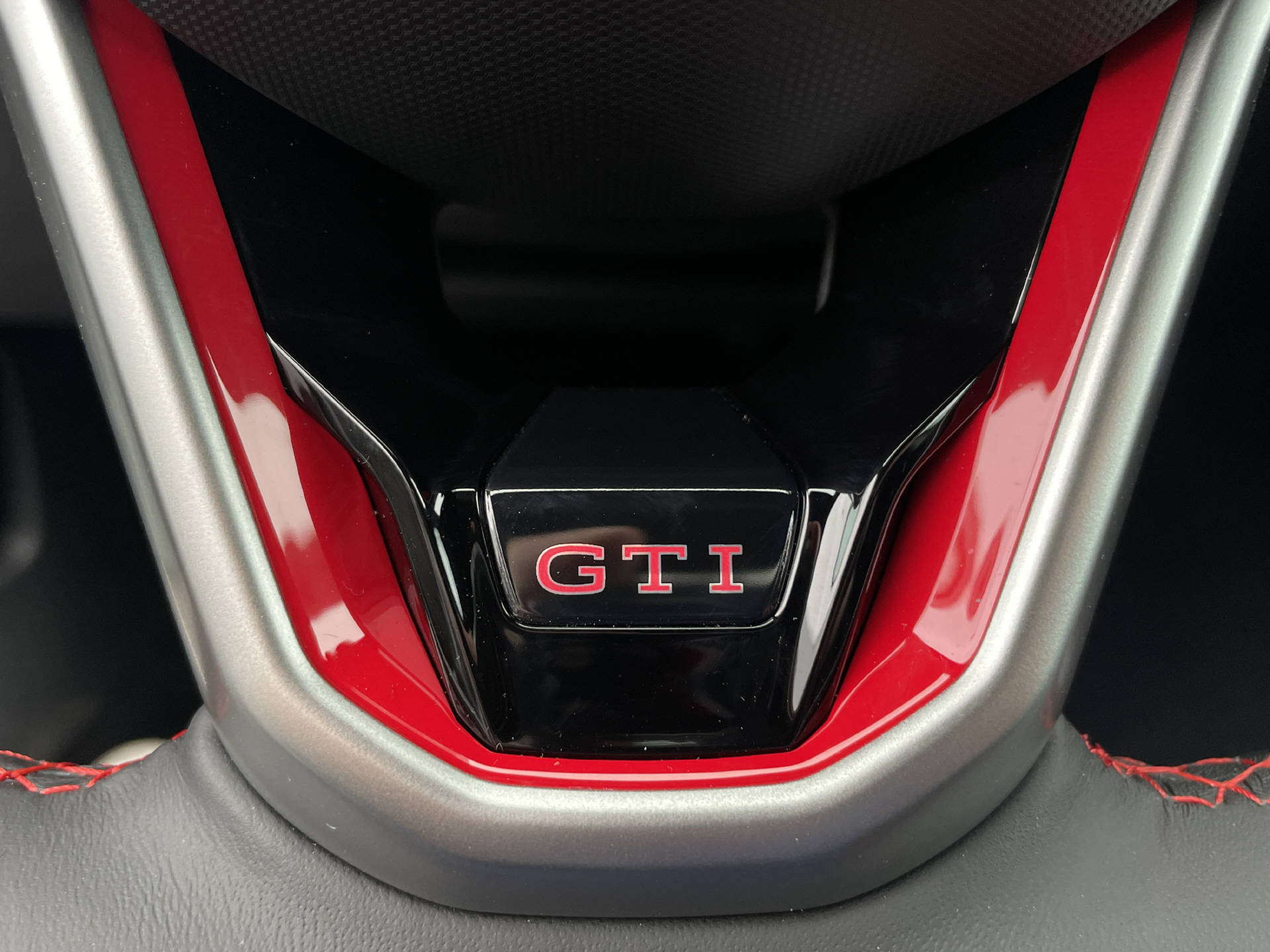 VW Polo 2.0 TSI GTI DSG-image-20