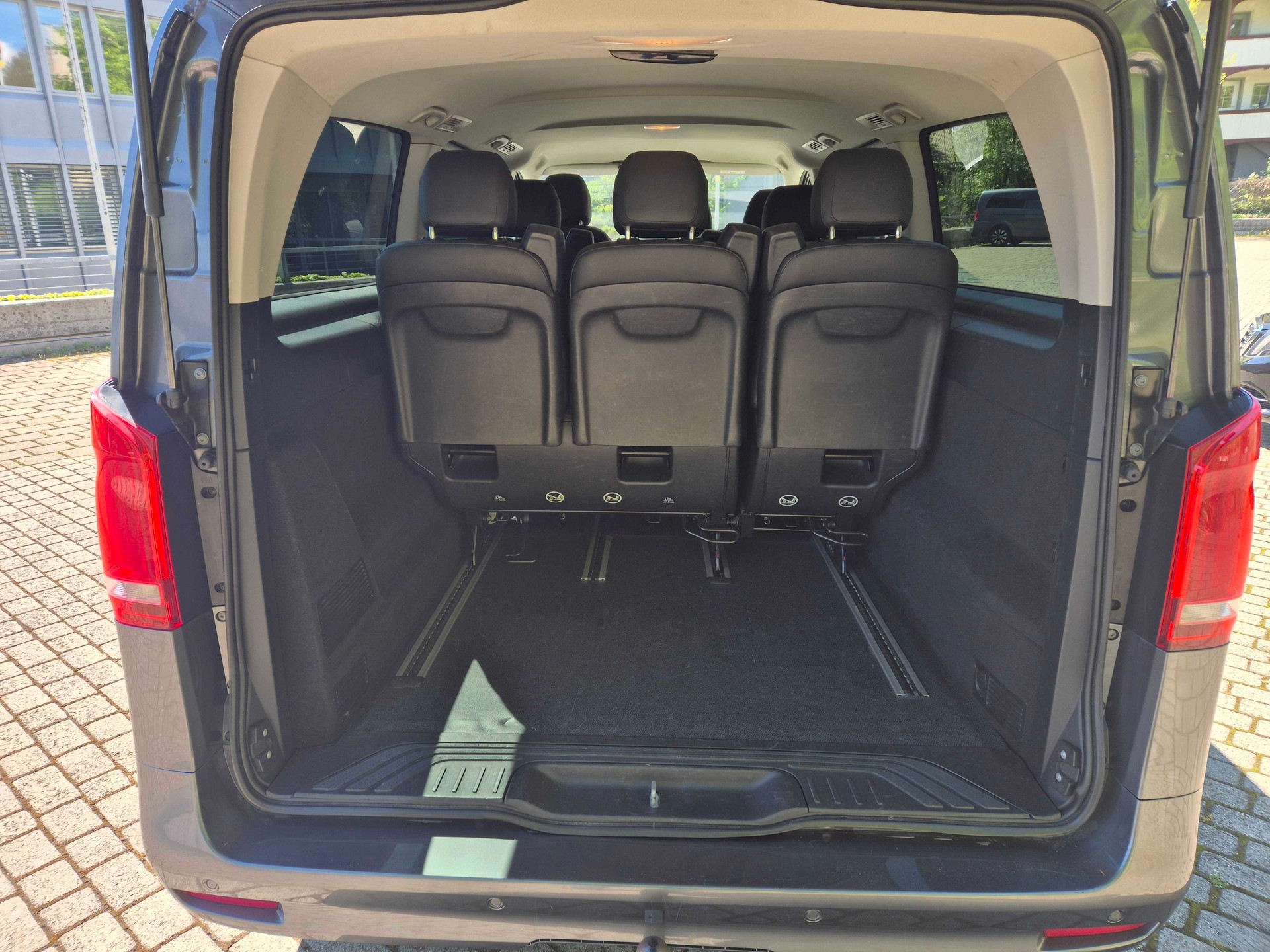 MERCEDES-BENZ Vito 114 CDI Extralang Pro Tourer 4Matic9G-Tronic-image-5