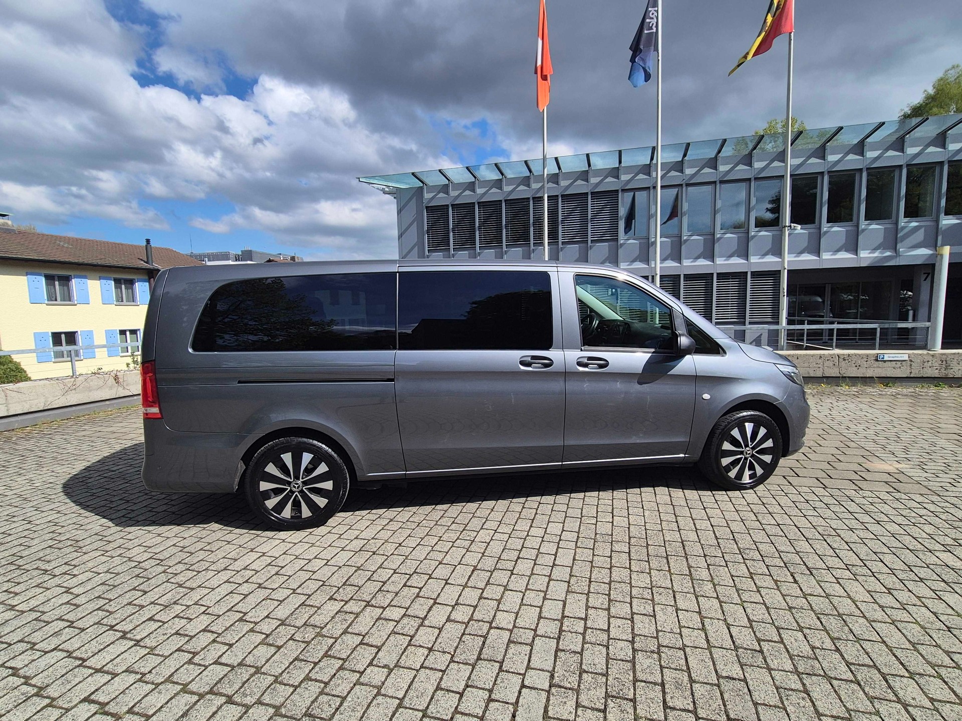 MERCEDES-BENZ Vito 114 CDI Extralang Pro Tourer 4Matic9G-Tronic-image-9