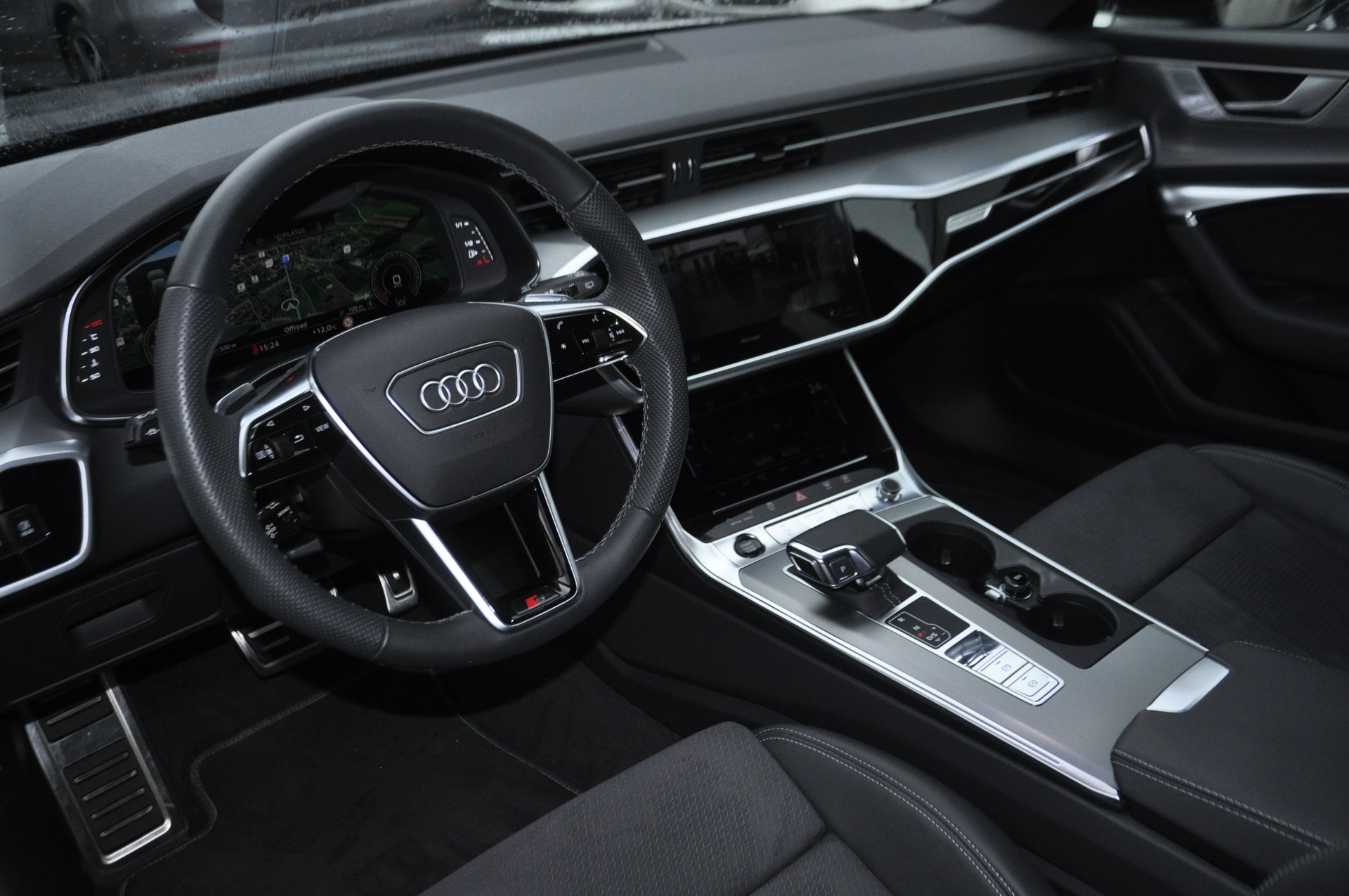 AUDI A6 Avant 40 TDI S line quattro S-tronic-image-5