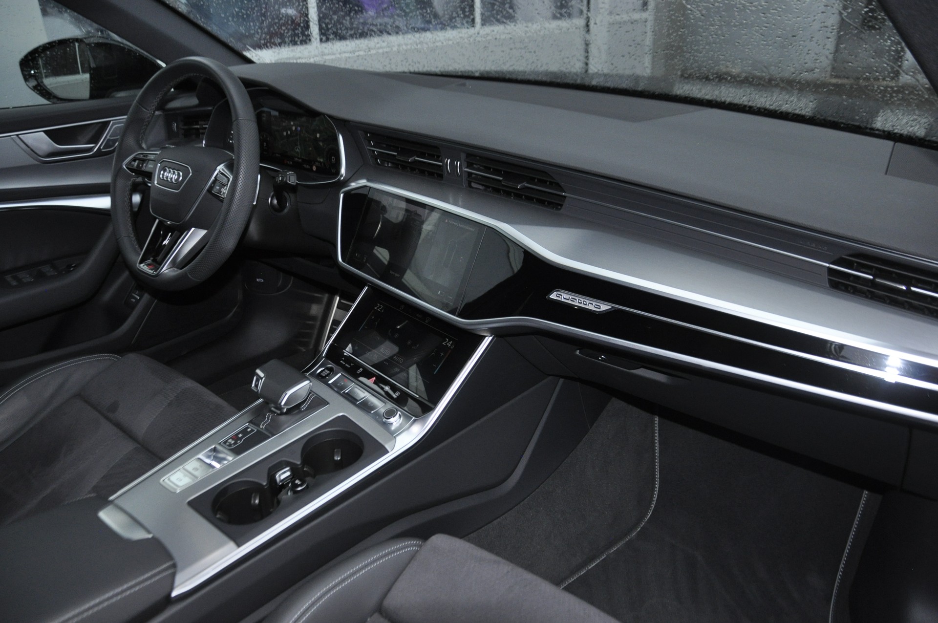 AUDI A6 Avant 40 TDI S line quattro S-tronic-image-7