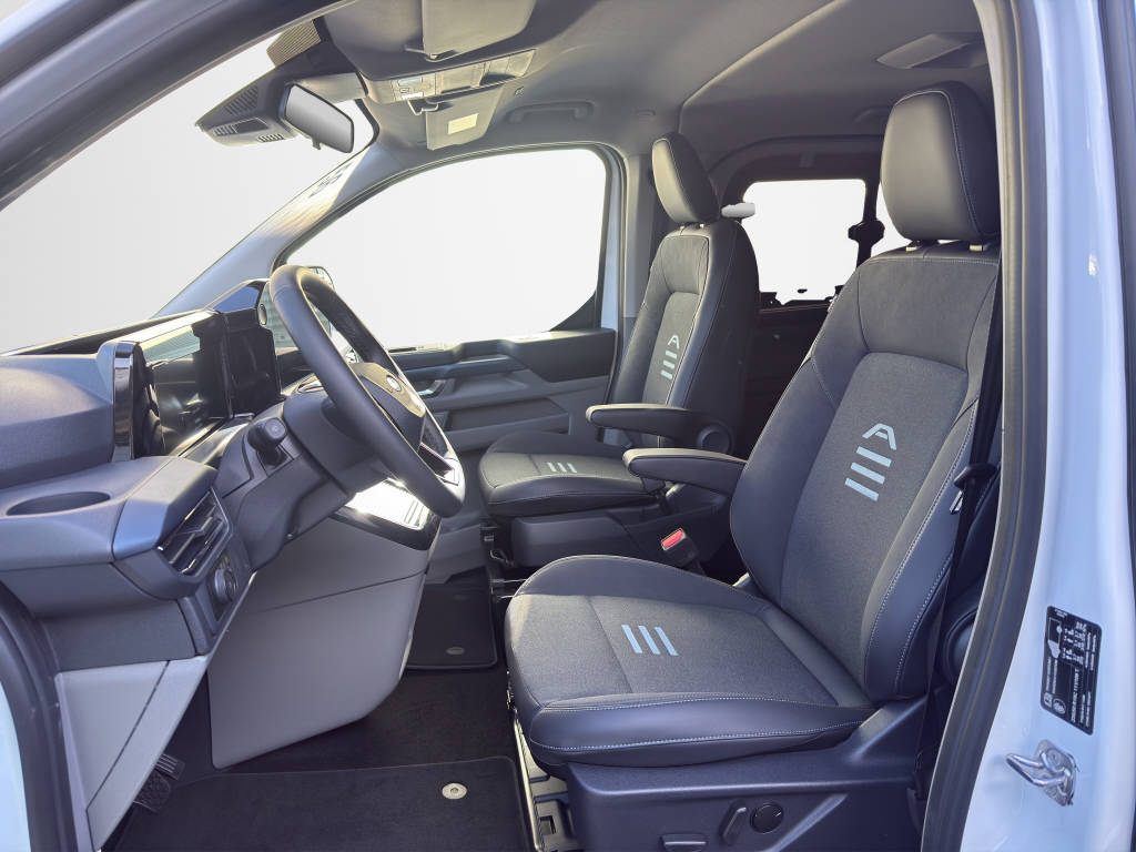 FORD Tourneo Custom 320 L1 2.0 EcoBlue 170 Active 4x4-image-8