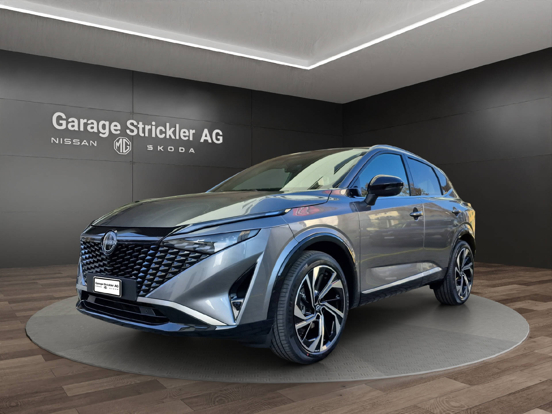 NISSAN Qashqai 1.3 DIG-T Tekna+ 4x4-image-0