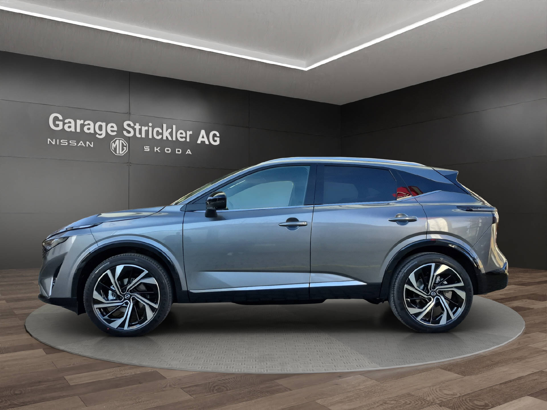 NISSAN Qashqai 1.3 DIG-T Tekna+ 4x4-image-1