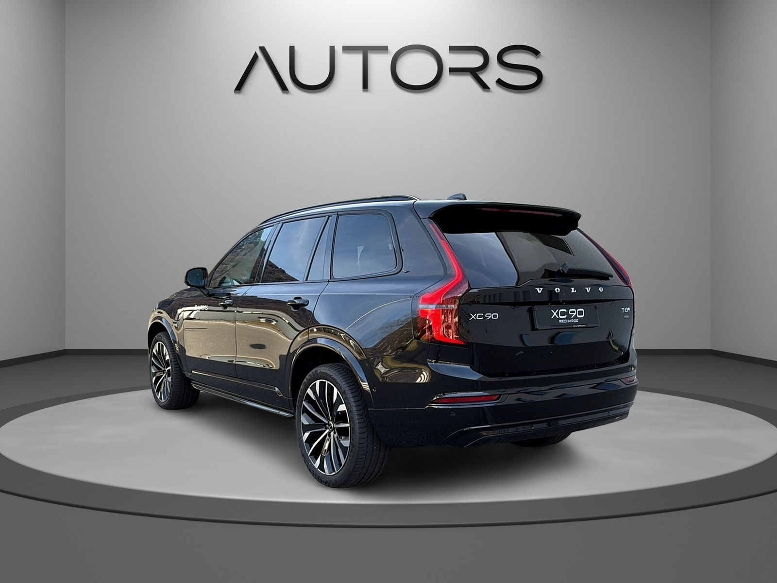VOLVO XC90 T8 eAWD PluginHybrid Ultra Dark Geartronic-image-2