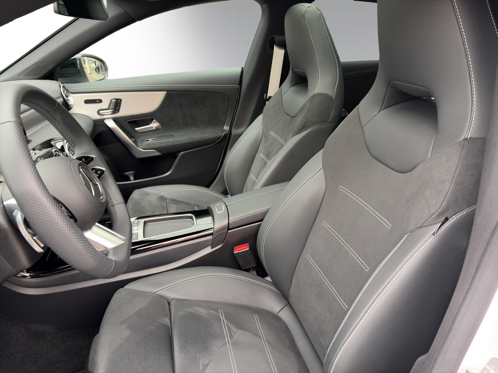 Image MERCEDES-BENZ CLA-250 CLA SB 250 8G-DCT 4M