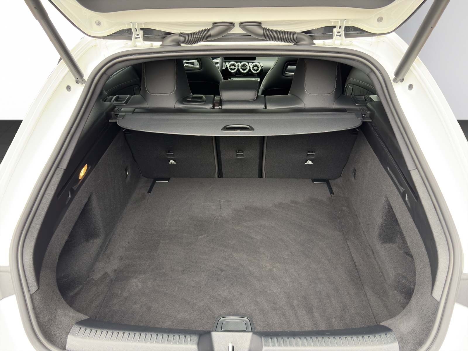 Image MERCEDES-BENZ CLA-250 CLA SB 250 8G-DCT 4M