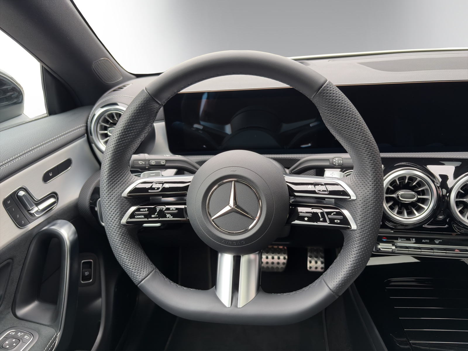 Image MERCEDES-BENZ CLA-250 CLA SB 250 8G-DCT 4M