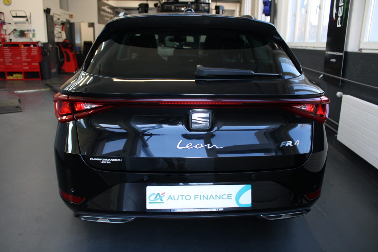 SEAT Leon ST 2.0 TDI EVO DSG 4Drive Hola FR-image-8