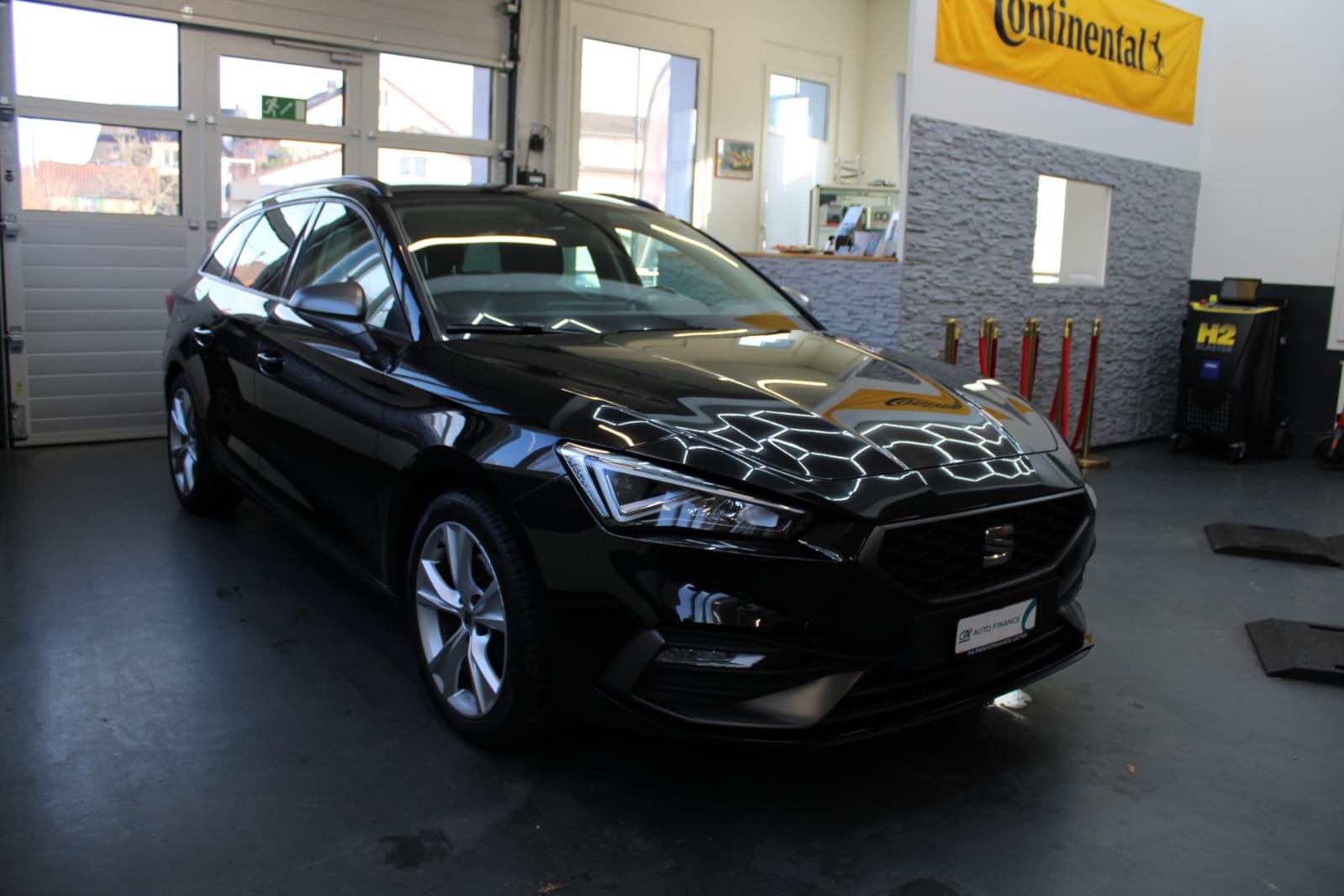 SEAT Leon ST 2.0 TDI EVO DSG 4Drive Hola FR-image-11