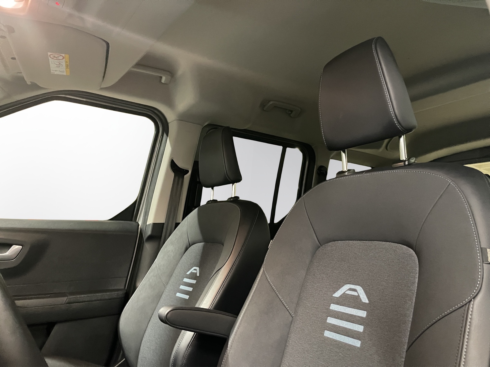 Image FORD TOURNEO-COURIER Tourneo Cou.1.0EcoB Act A