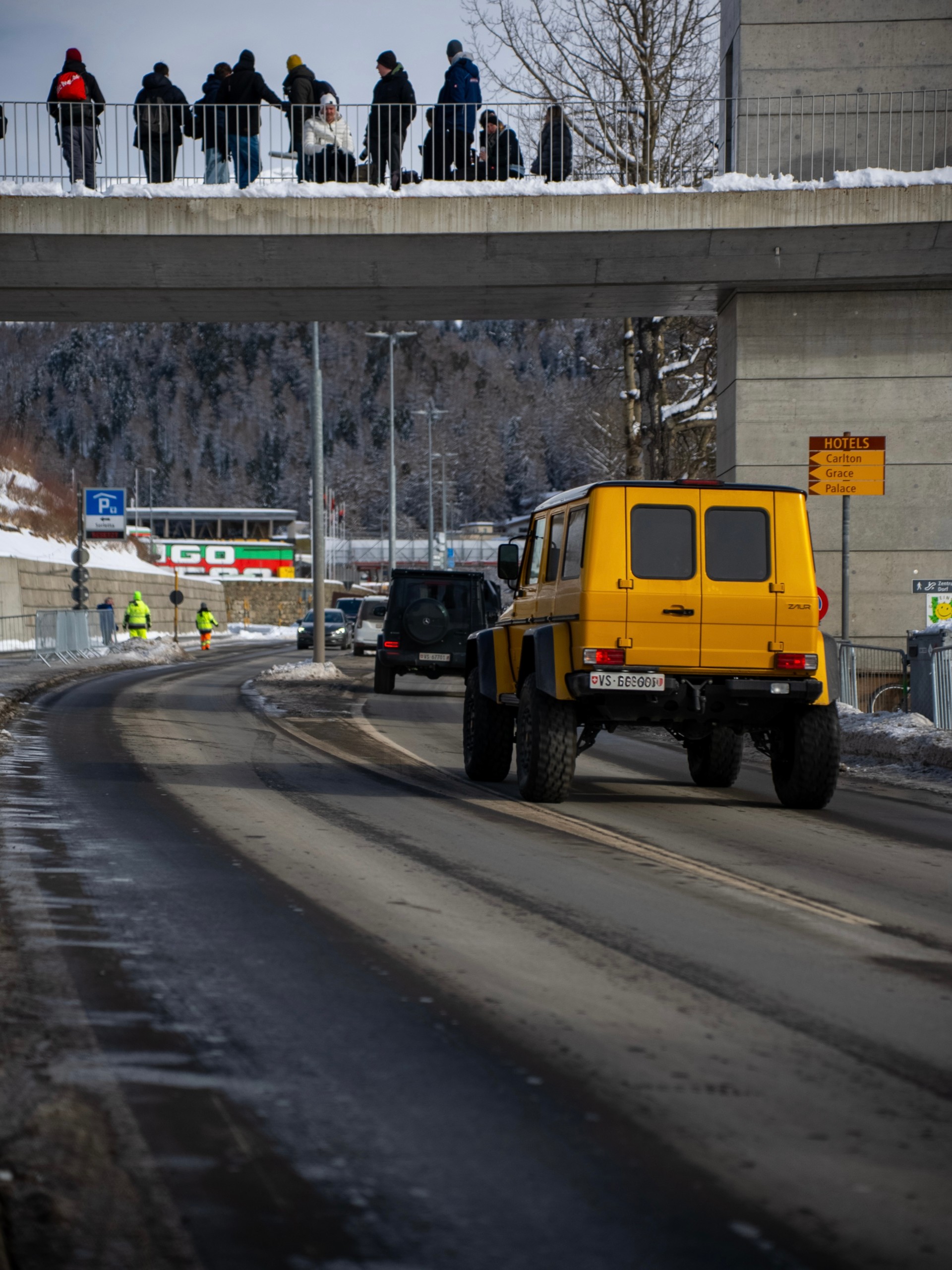 MERCEDES-BENZ G300 CDI Professional-image-2