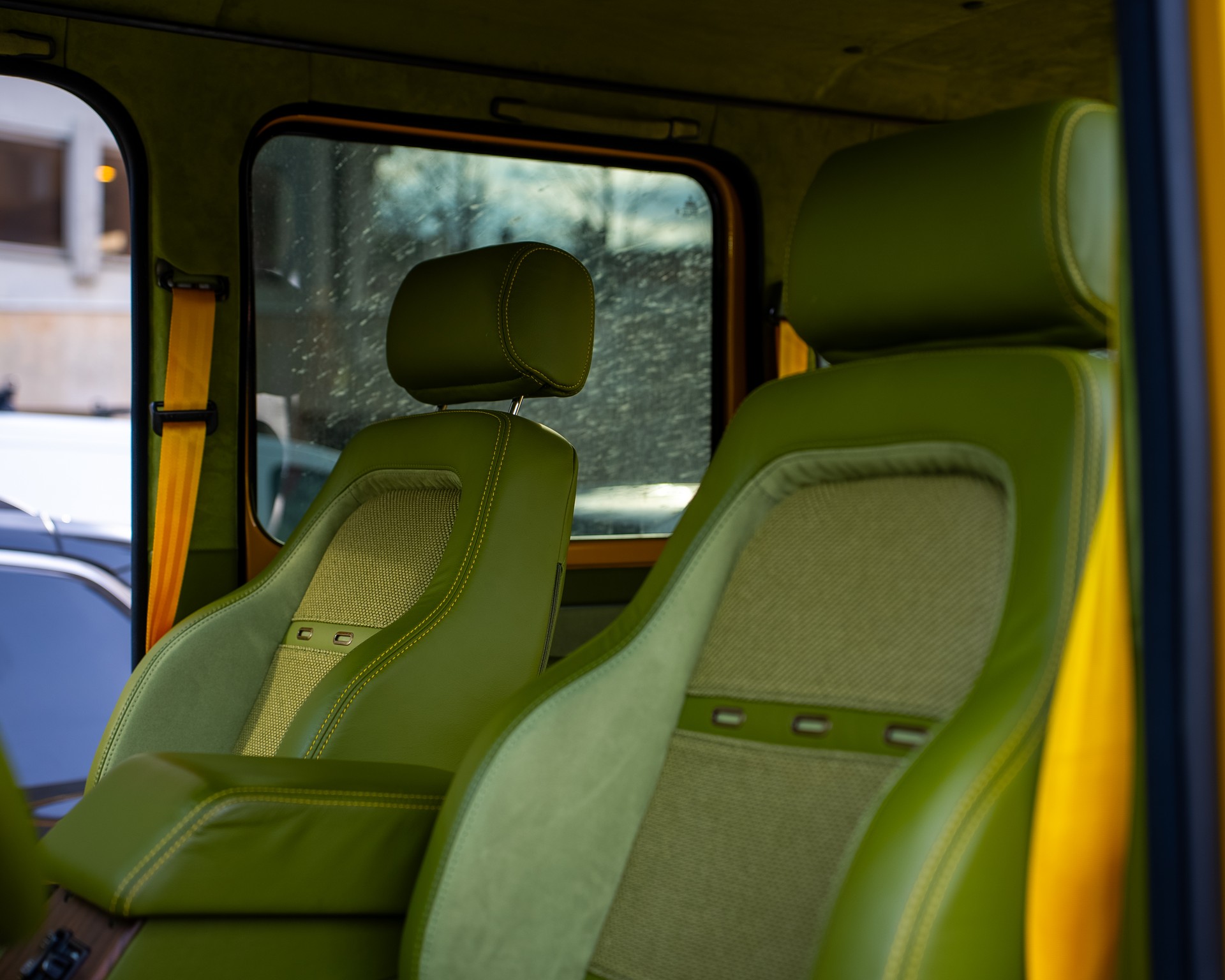 MERCEDES-BENZ G300 CDI Professional-image-5