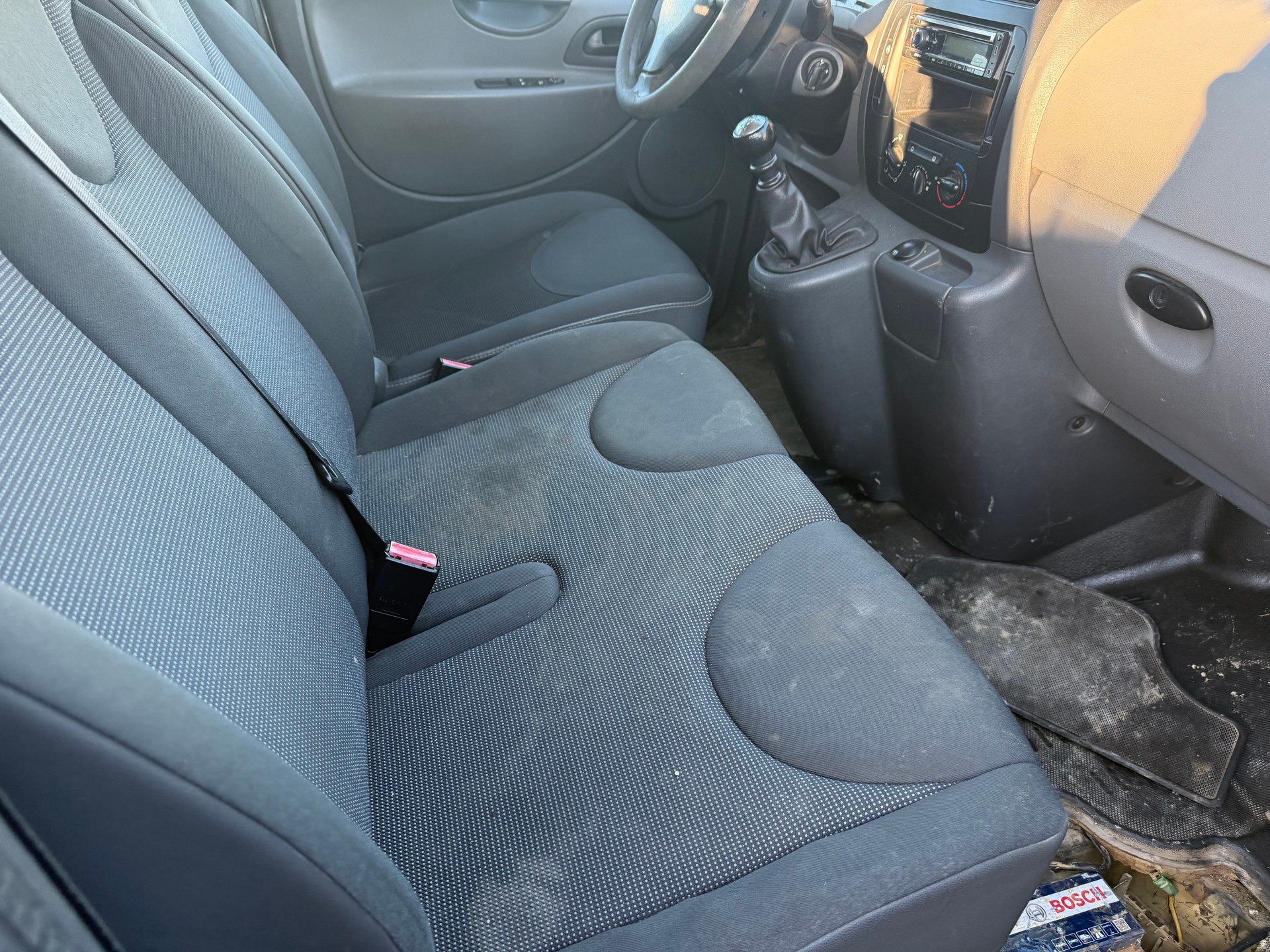 PEUGEOT Expert Tepee 2.0 HDi Confort L1-image-8