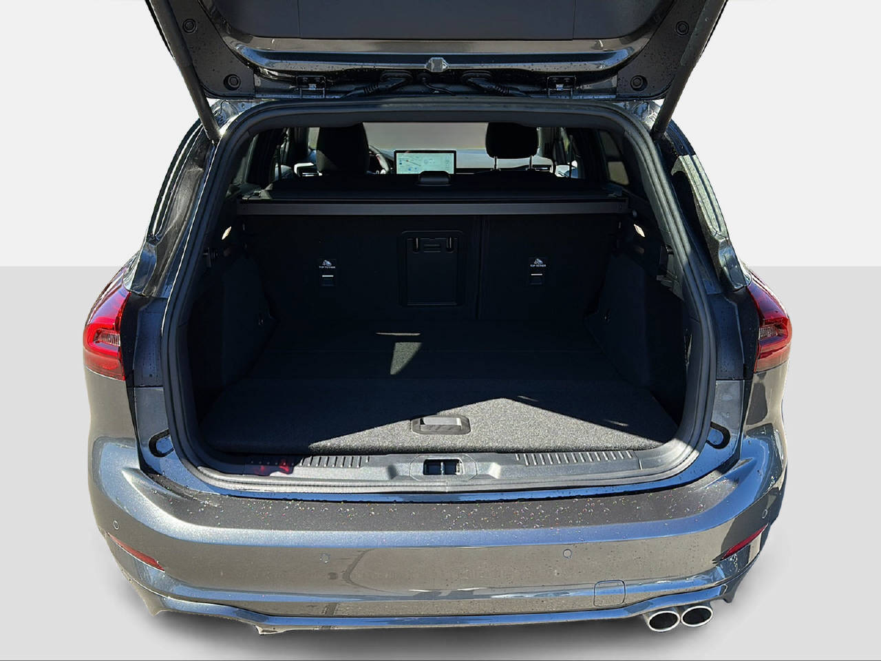 FORD Focus Station Wagon 1.0i EcoB Hybrid 155 ST-Line X-image-13