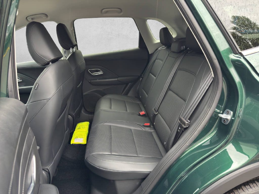 MG ZS 1.5 Hybrid+ Luxury-image-6