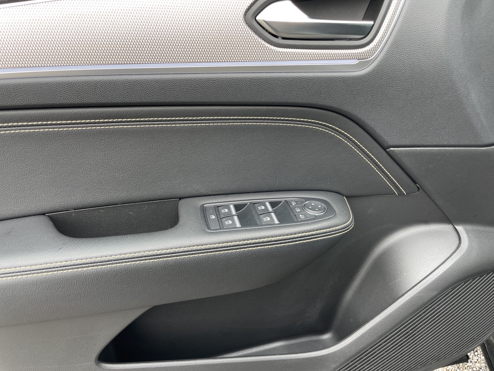 RENAULT Arkana 1.3 TCe 140PS Techno EDC-image-13