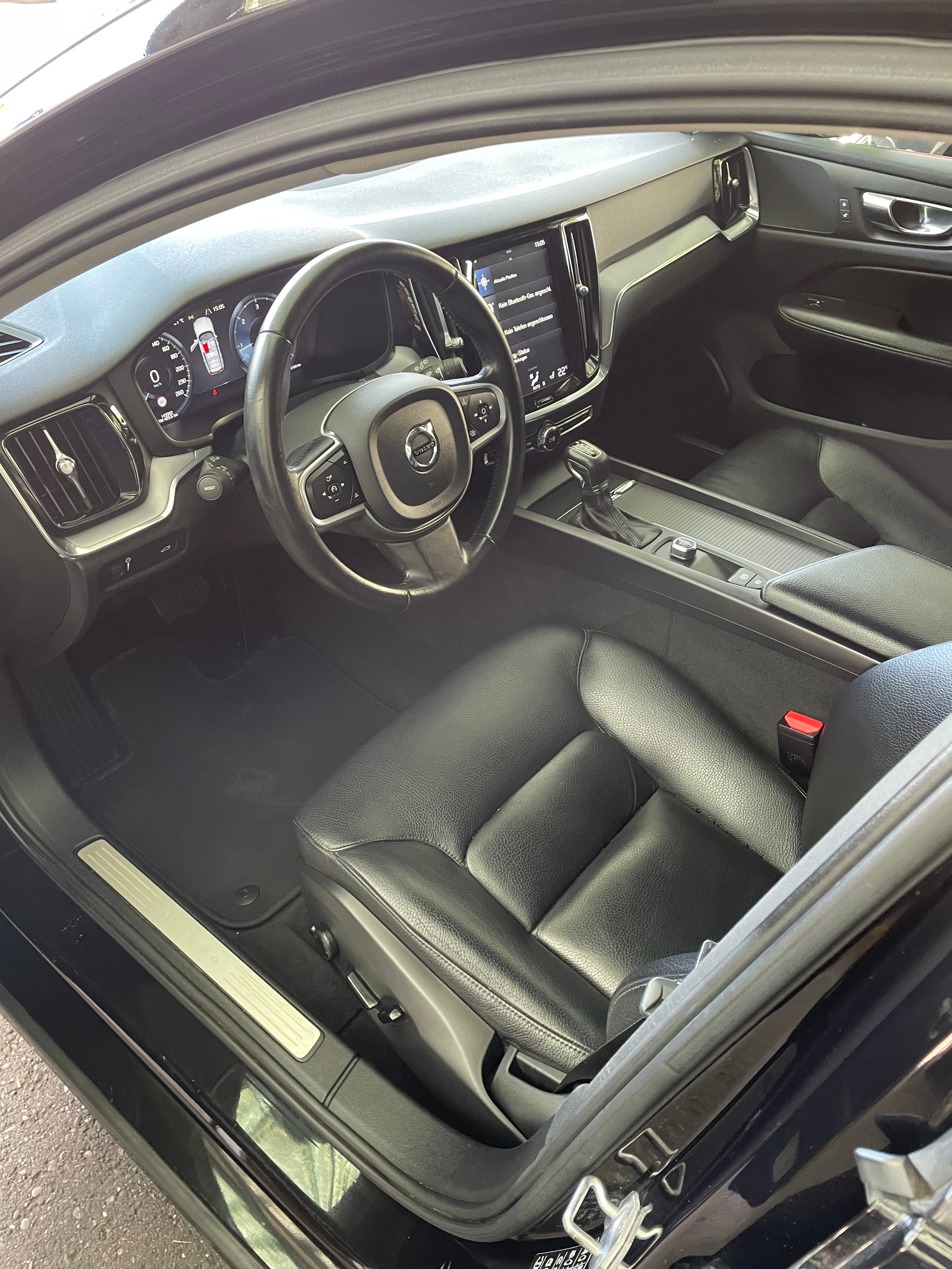 VOLVO V60 D4 Inscription Geartronic-image-6