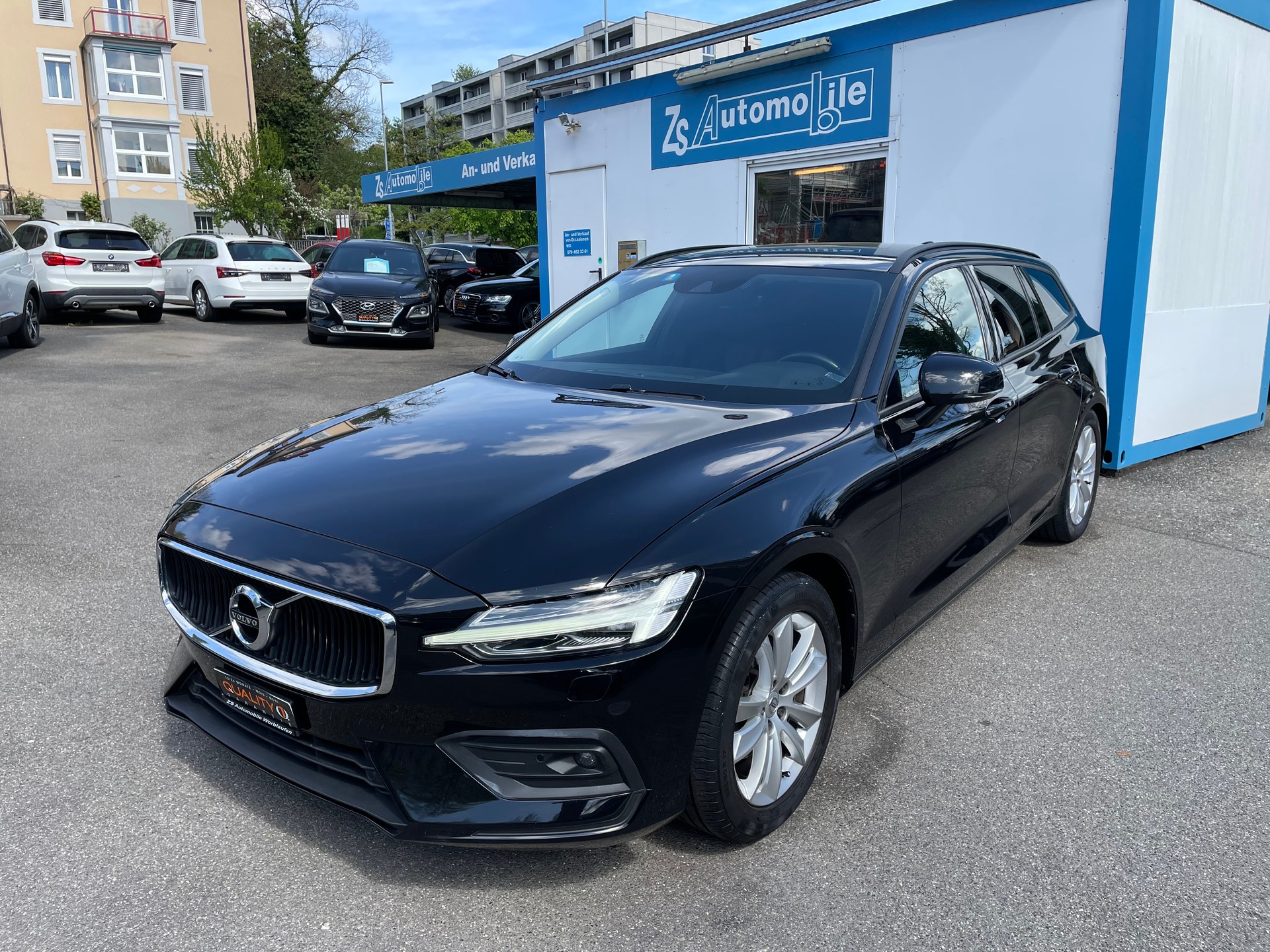 VOLVO V60 D4 Inscription Geartronic-image-0