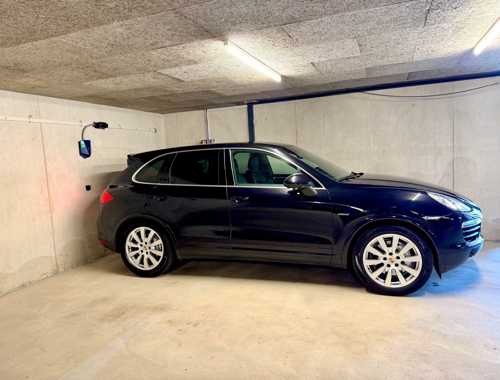 PORSCHE Cayenne S Diesel-image-5