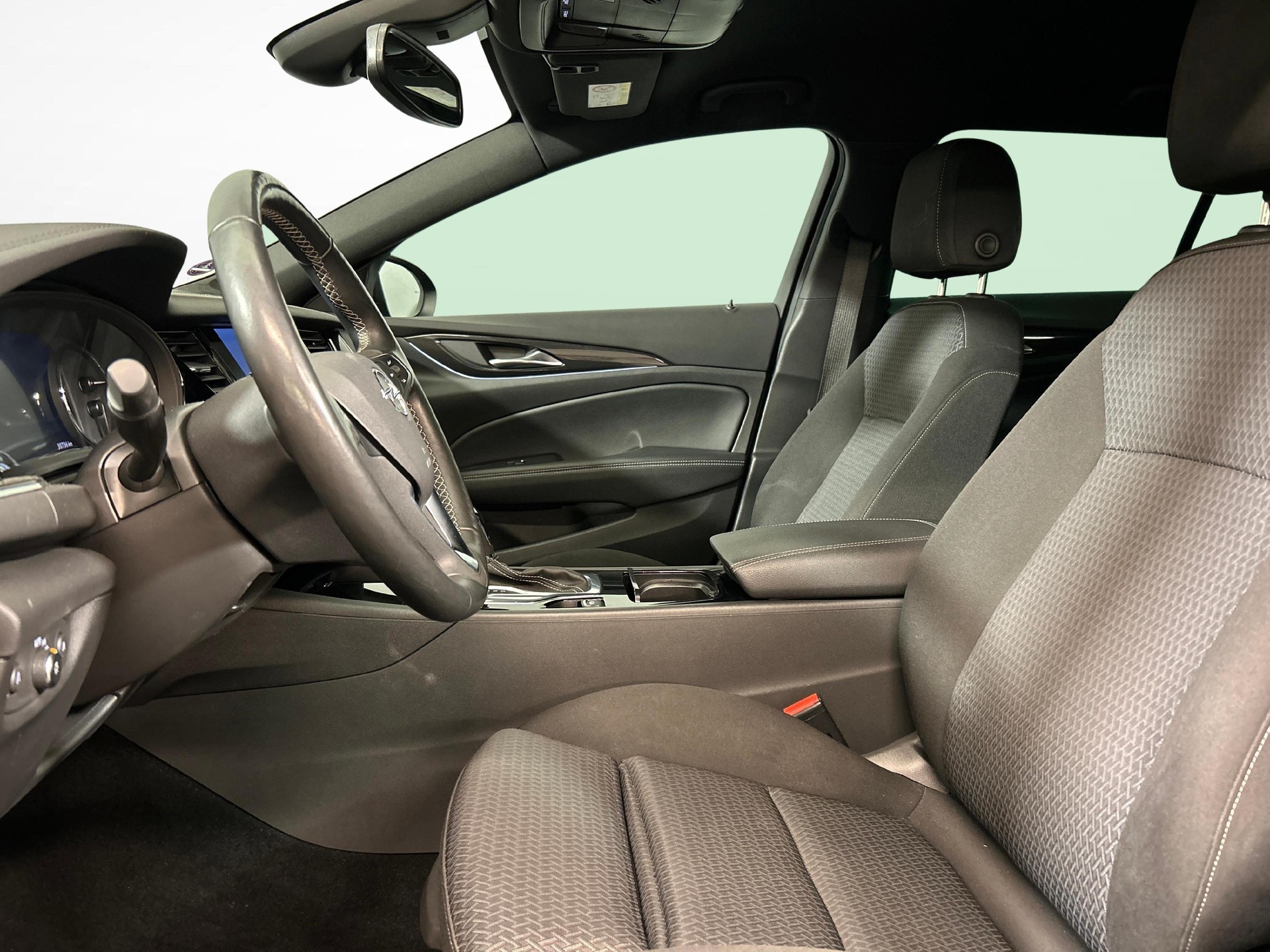 OPEL Insignia Sports Tourer 2.0 T Business-showroom-element-2