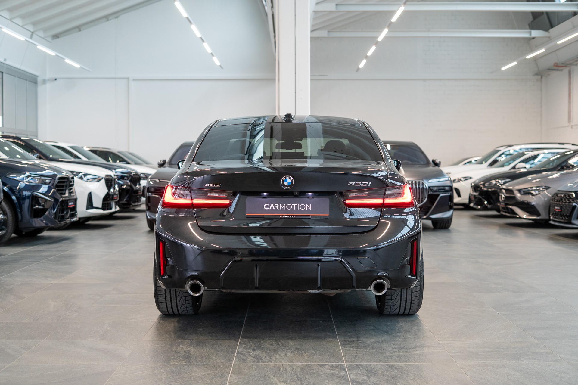 BMW 330i xDrive M Sport SAG / LCI / 360°Kamera / HeadUp / Glasdach-image-4