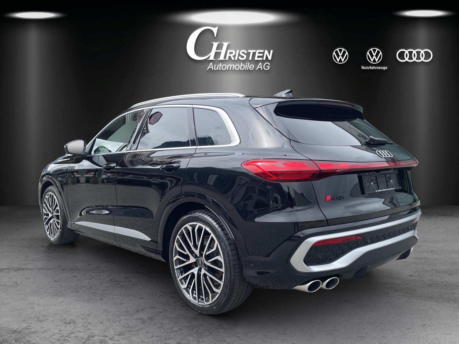 AUDI SQ5 TFSI quattro S-tronic-image-3