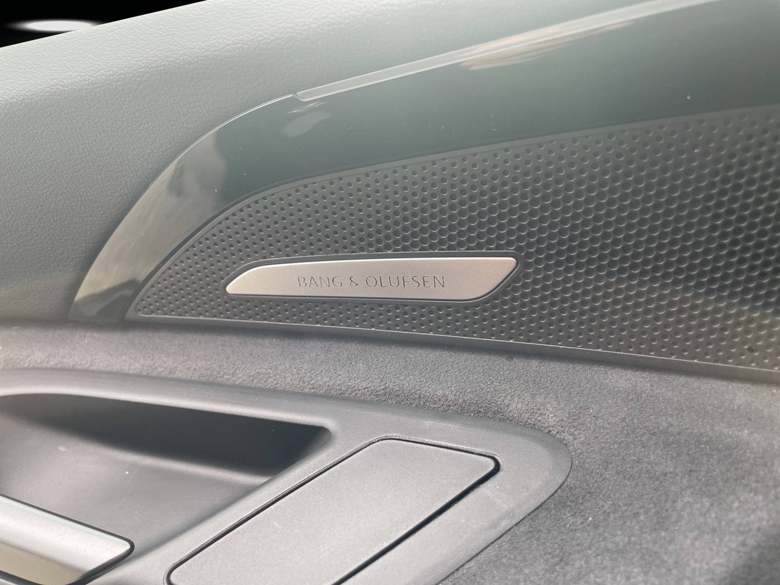 AUDI SQ5 TFSI quattro S-tronic-image-15
