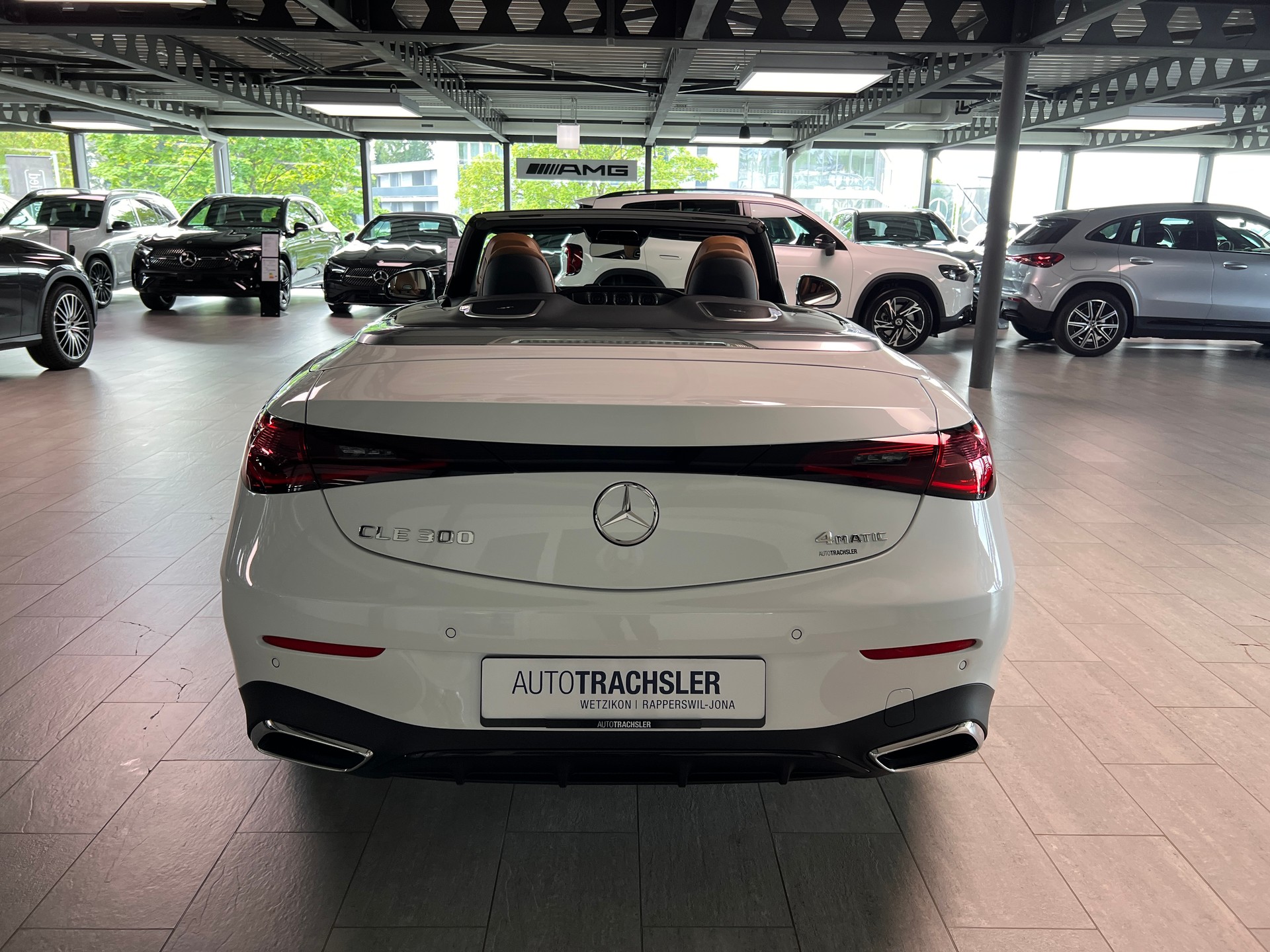 MERCEDES-BENZ CLE 300 Cabrio 4Matic 9G-Tronic-image-5