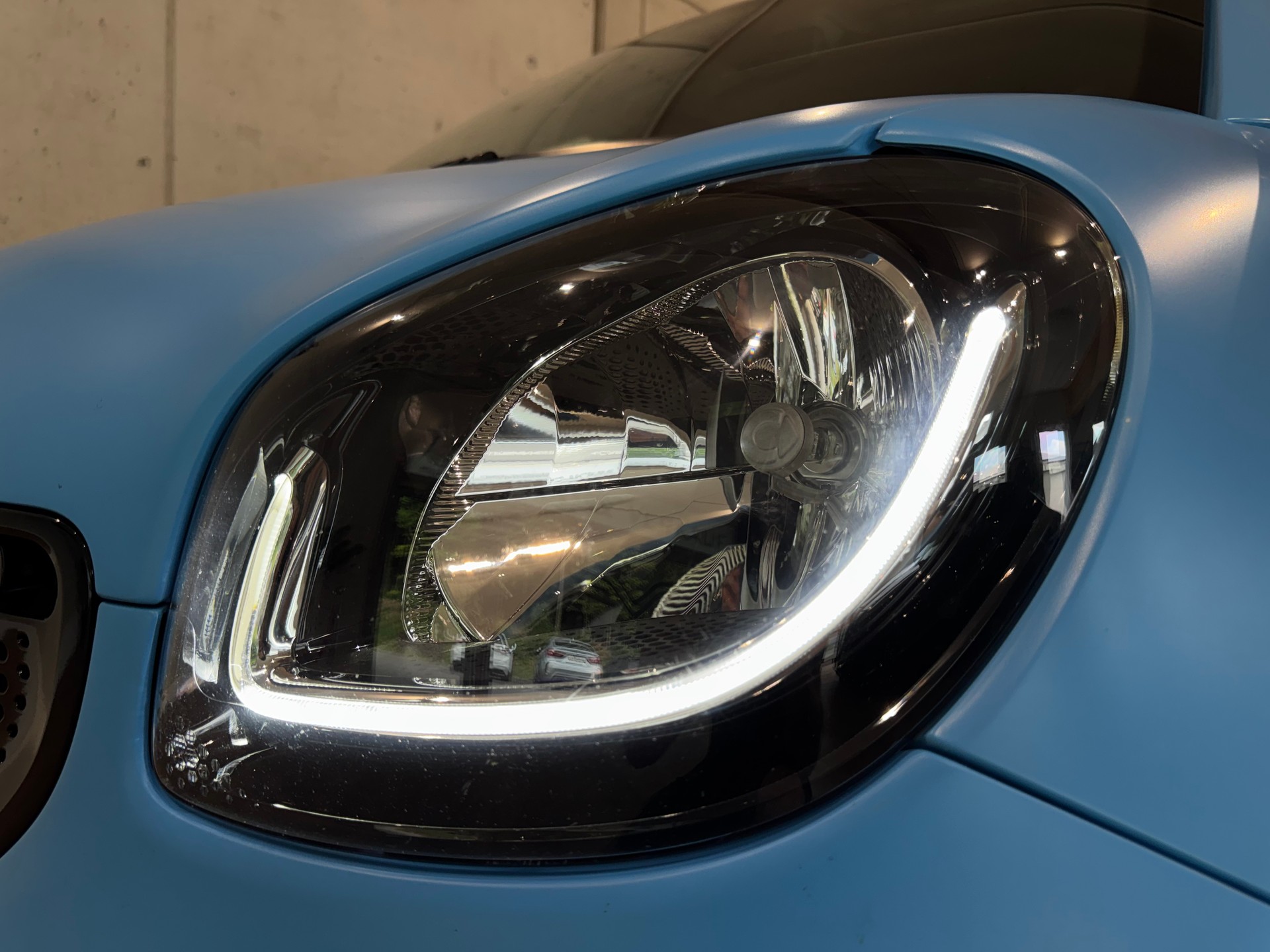 SMART fortwo Cabrio *BRABUS Edition Tailor Made* twinmatic || CH-FZG || LIMITIERT AUF 200 STK WELTWEIT-image-3
