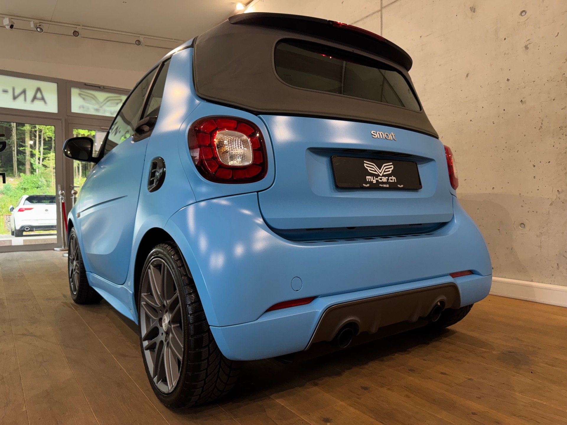 SMART fortwo Cabrio *BRABUS Edition Tailor Made* twinmatic || CH-FZG || LIMITIERT AUF 200 STK WELTWEIT-image-10